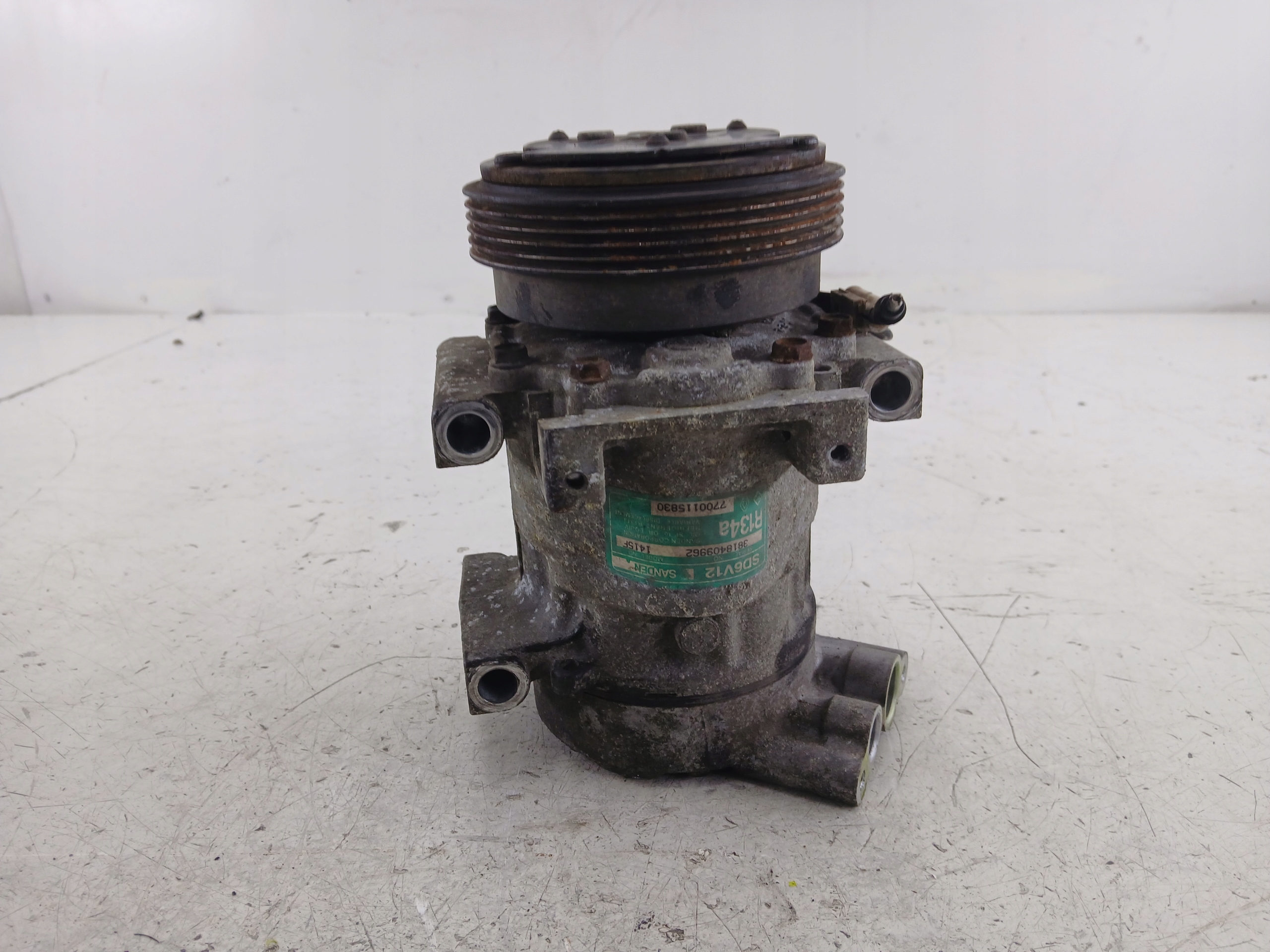 RENAULT CLIO II 1.2 kompressor klimaanlage 7700115830