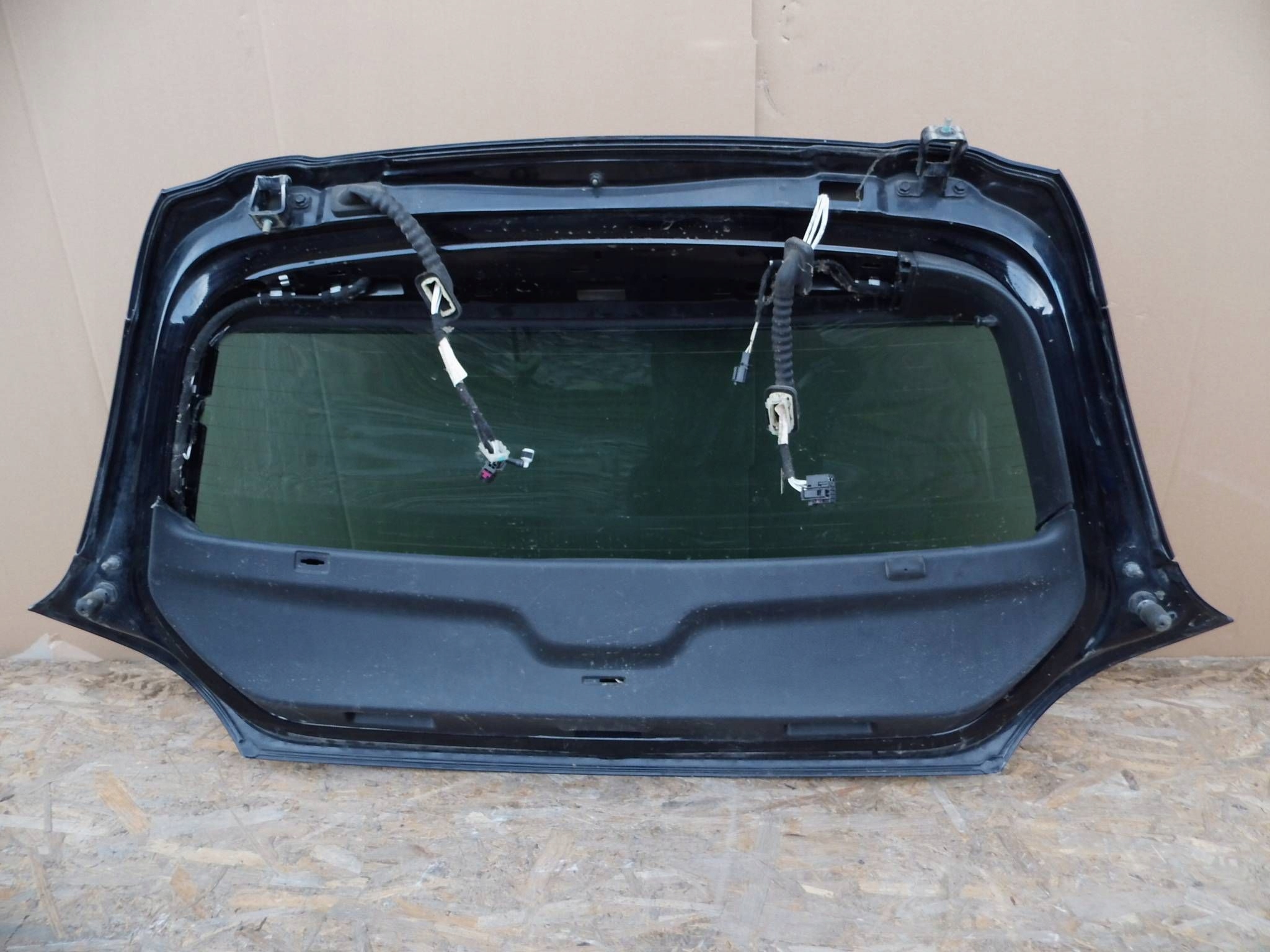 Volkswagen VW Scirocco 2008-2014 boot doors rear part complete 1K8