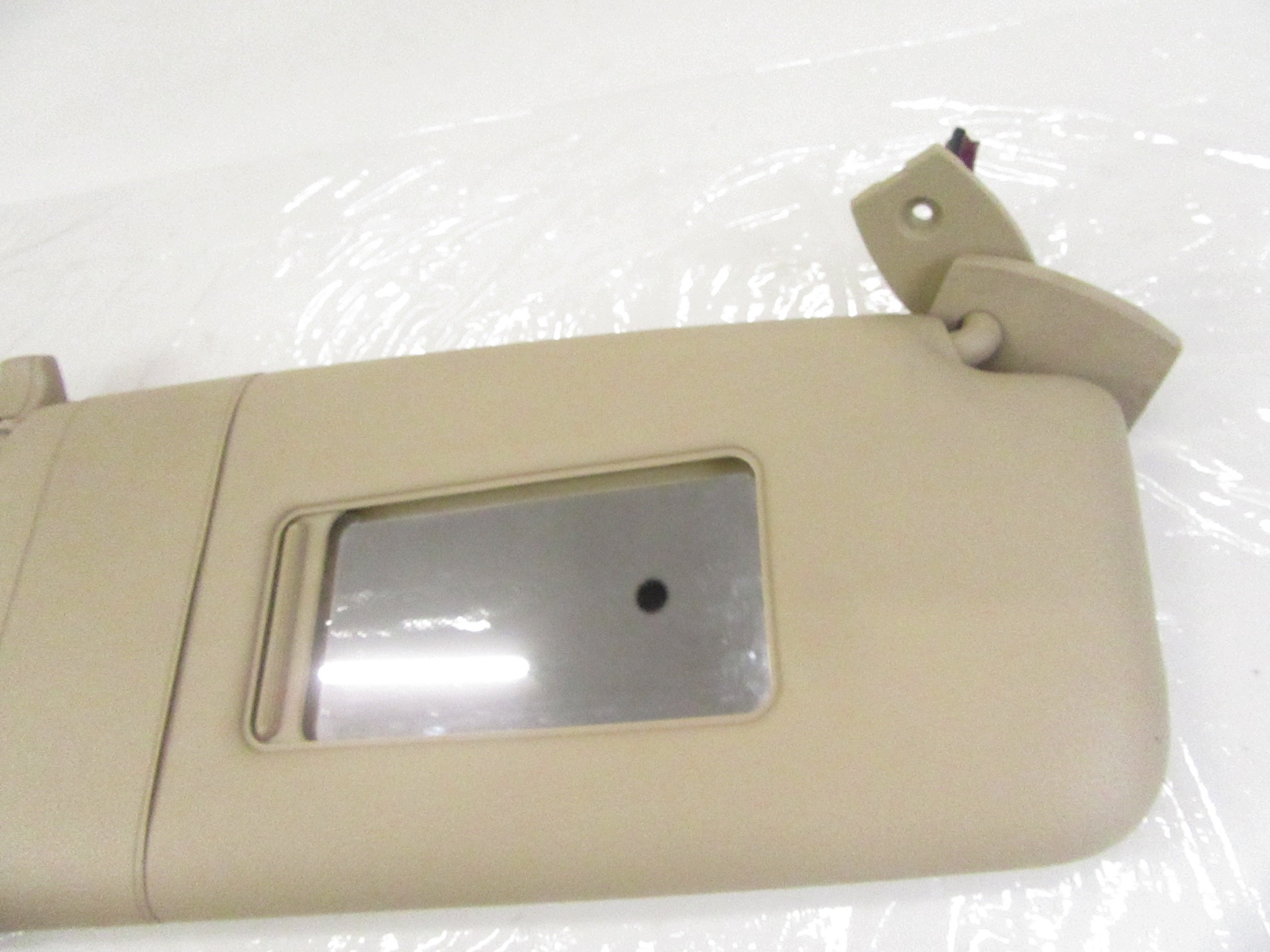 cover przeciwsloneczna right right front BMW e60 e61 sedan KOMBI