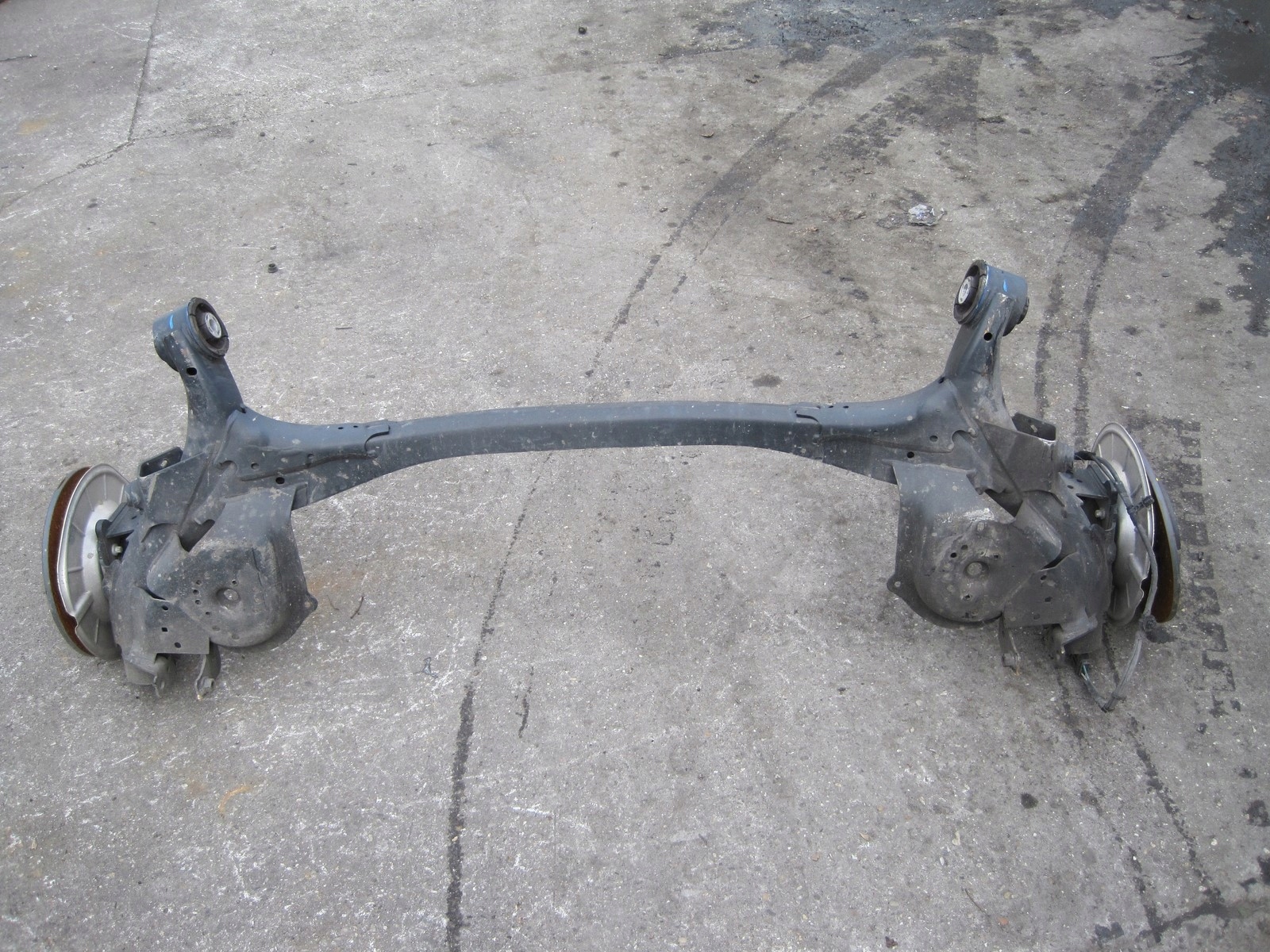 axis rear sususpension FORD KUGA III