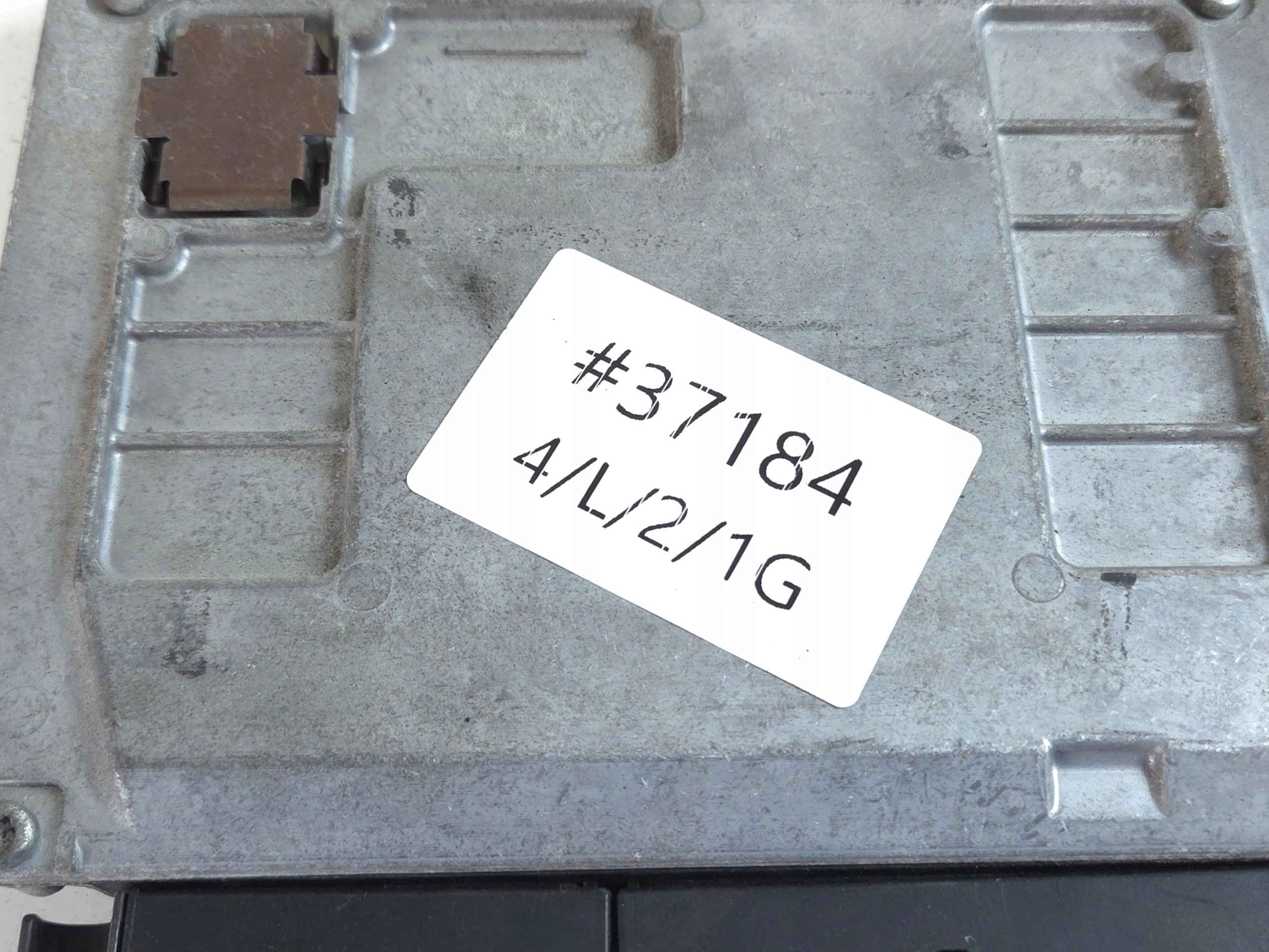 VW POLO 9N 1.2 control unit of the engine 03E906033L