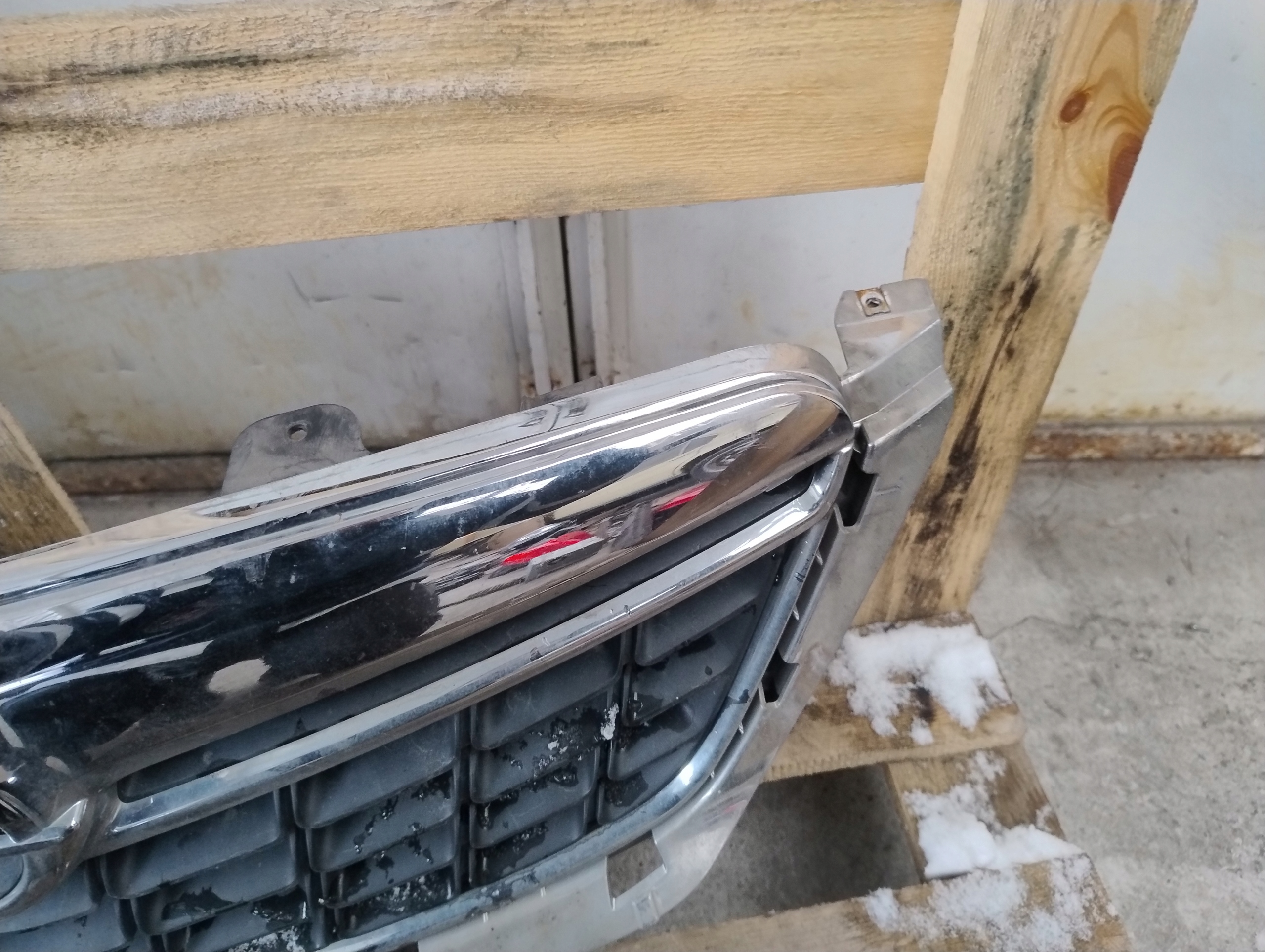 Grille OPEL MOKKA A 12-15 95391779
