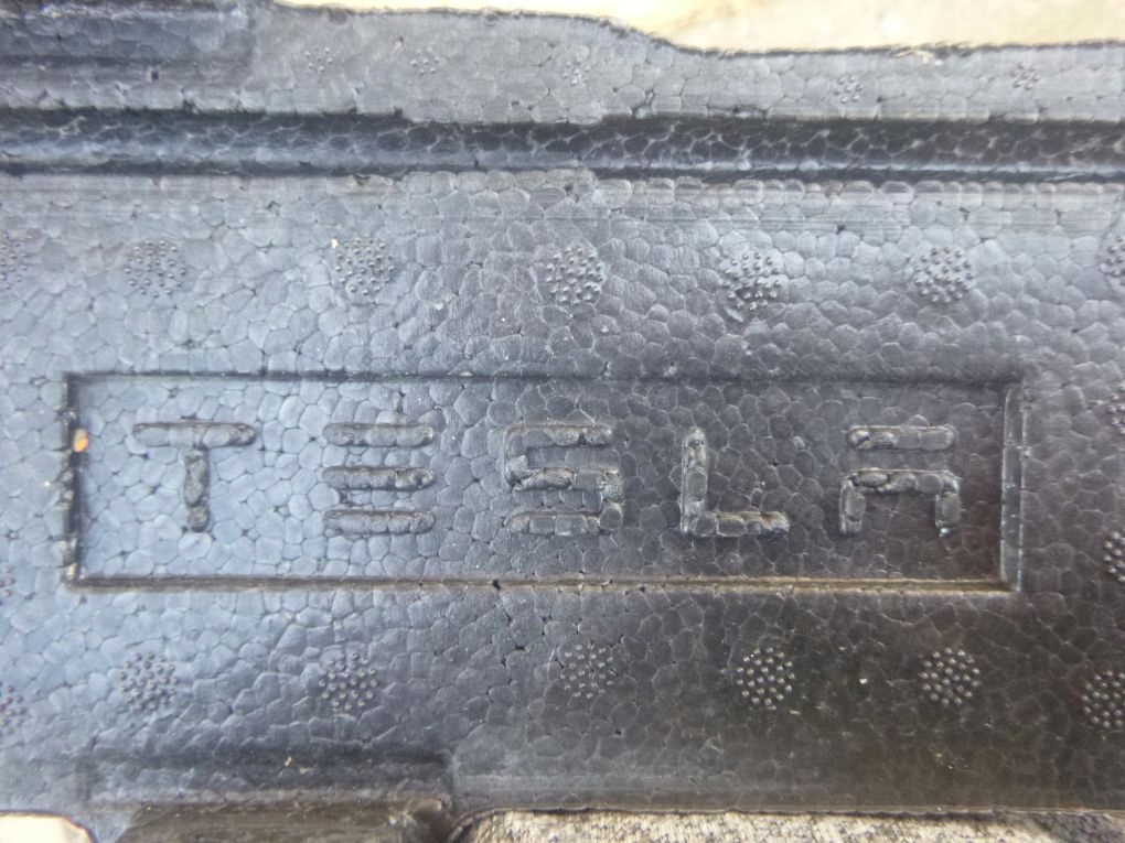 TESLA MODEL 3 III LIFT absorber nárazníku předek