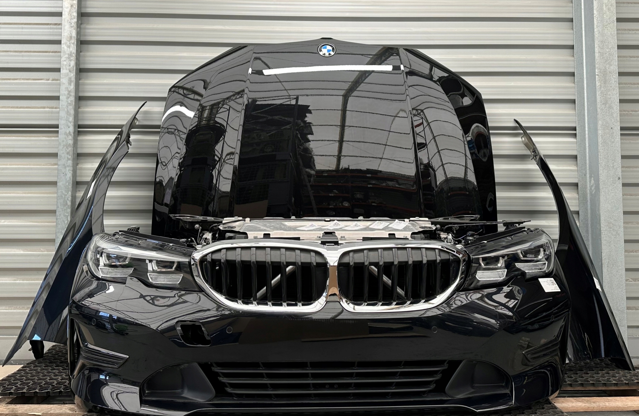 BMW 3 G20 G21 PRZÓD MASKA ZDERZAK PAS BŁOTNIKI CHŁODNICE LED 475