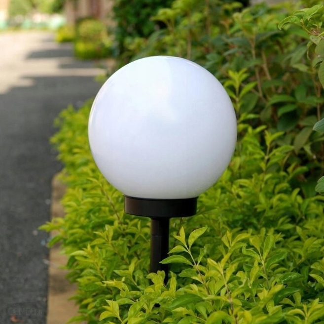6x Lampa Ogrodowa LED SOLARNA kula biała 10 CM Cechy dodatkowe możliwość pracy w temperaturze poniżej zera włącznik/wyłącznik wodoodporność