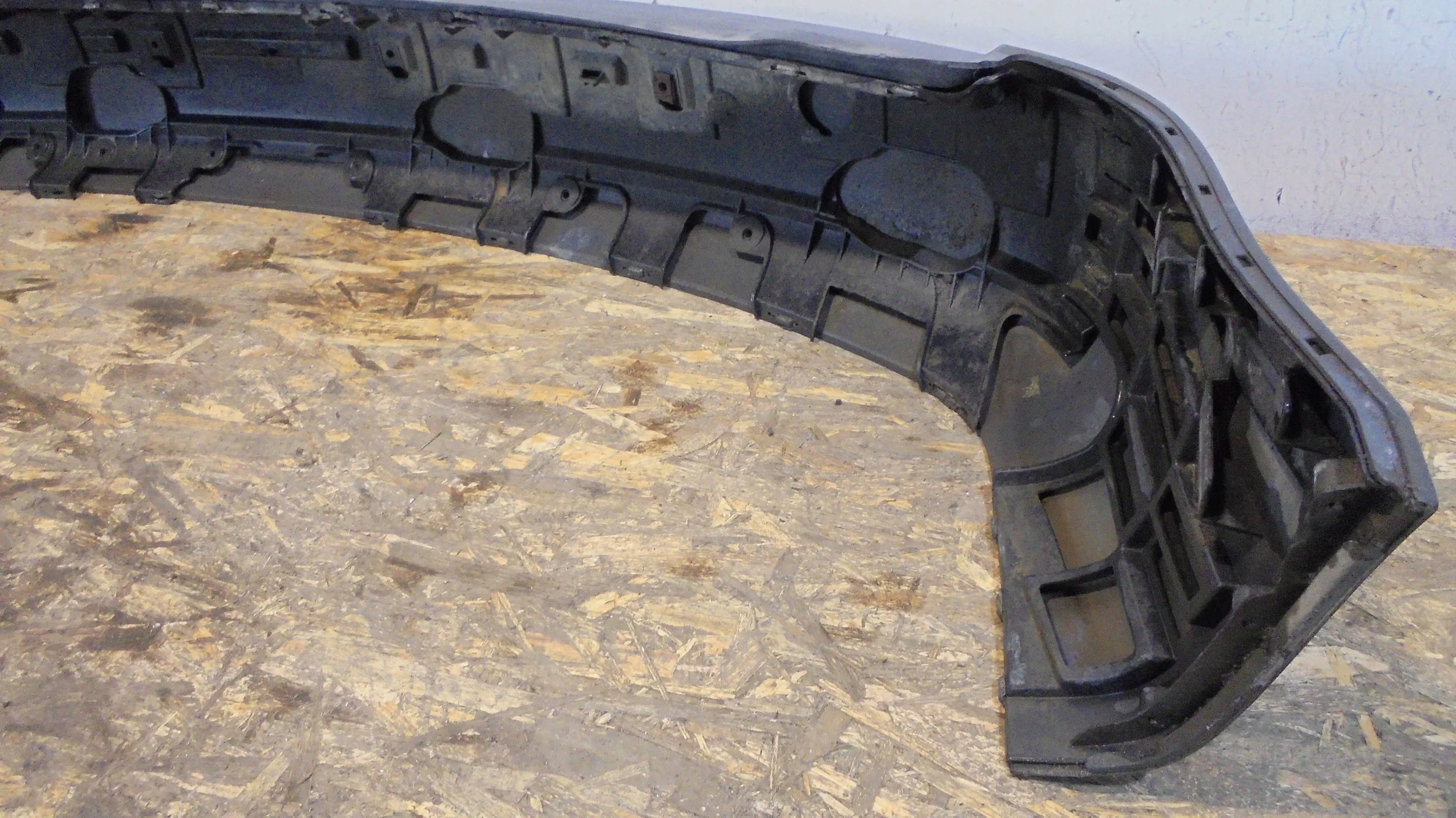 bumper rear part 2K0807363 Volkswagen Caddy 2K 03