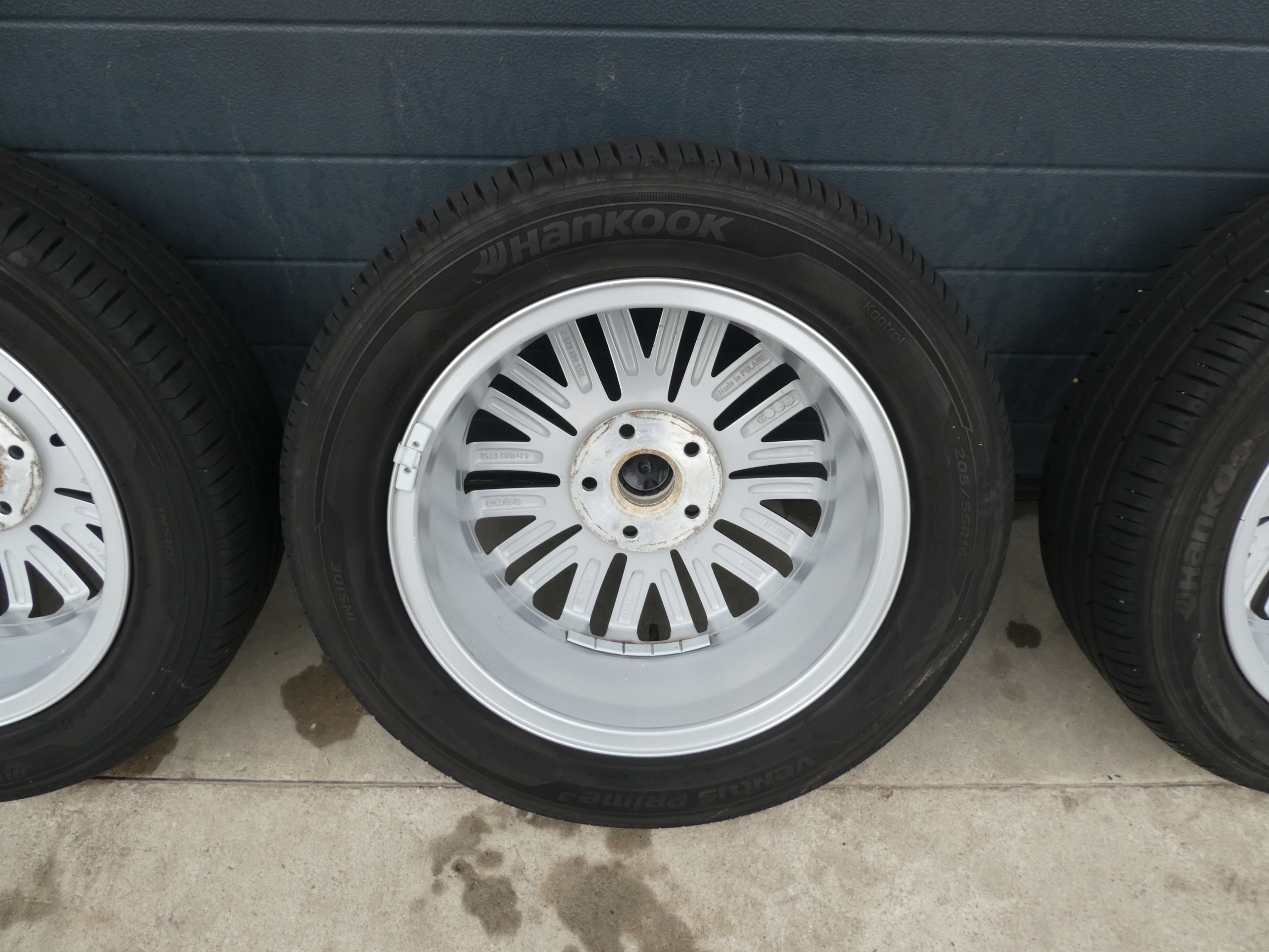 discs aluminium disc tyres VW CADDY 2K5601025J 205/55/16 2019