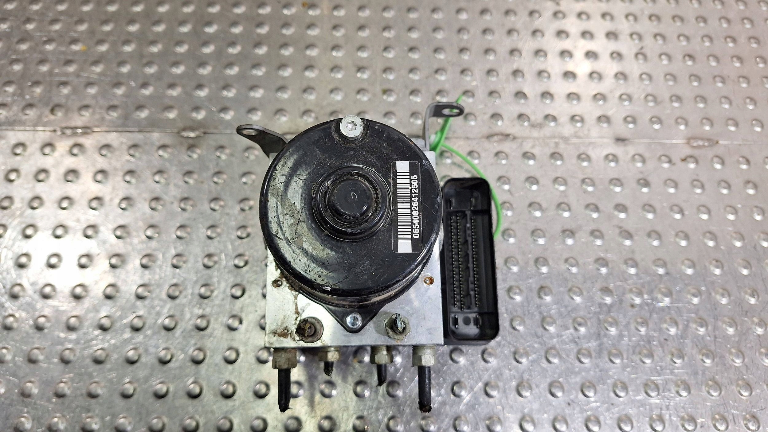 pump control unit ABS 6789301 6789300 BMW E81 E87 E90 E91 E92 E93