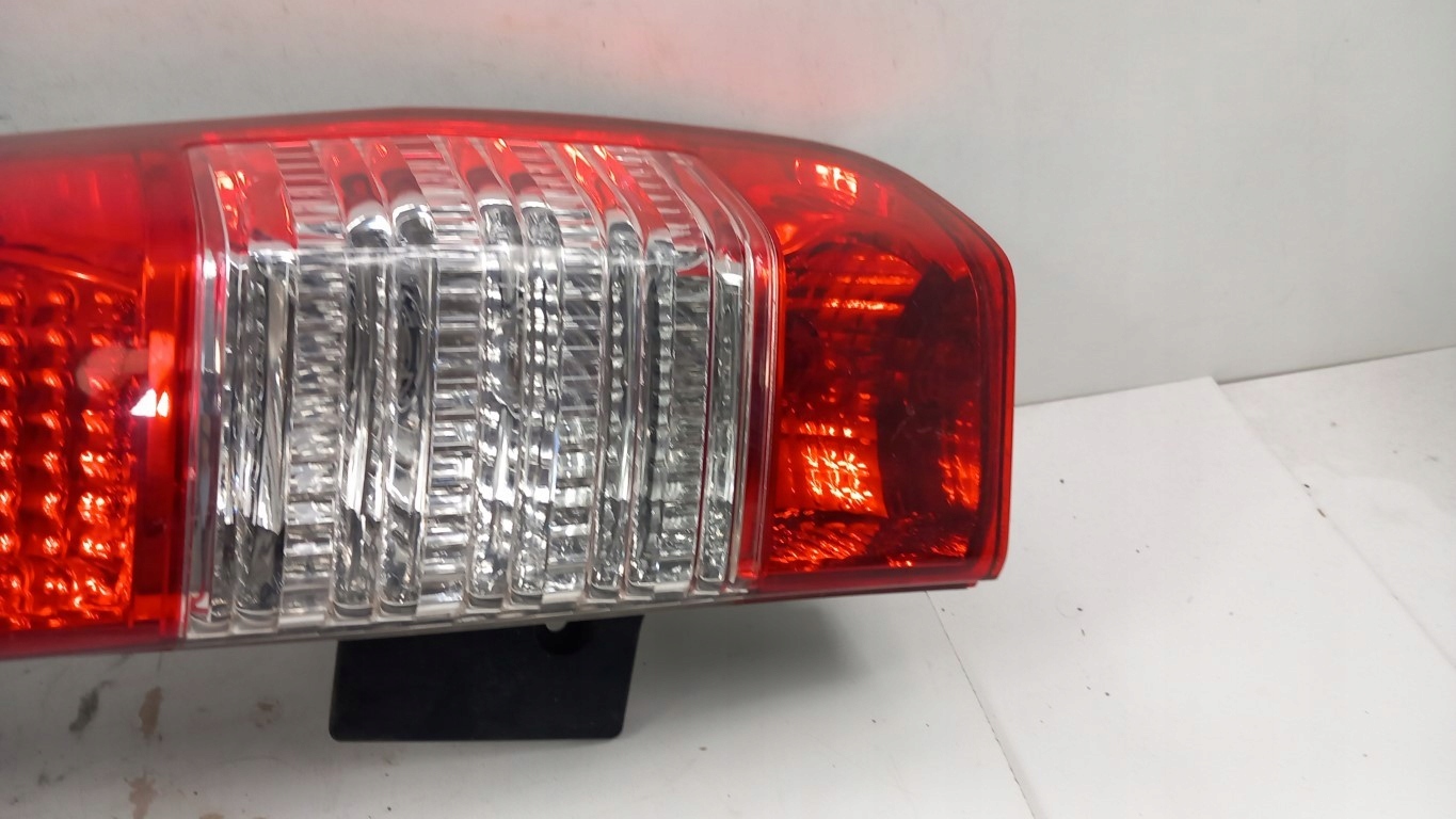 Honda CR-V II фонарь правый