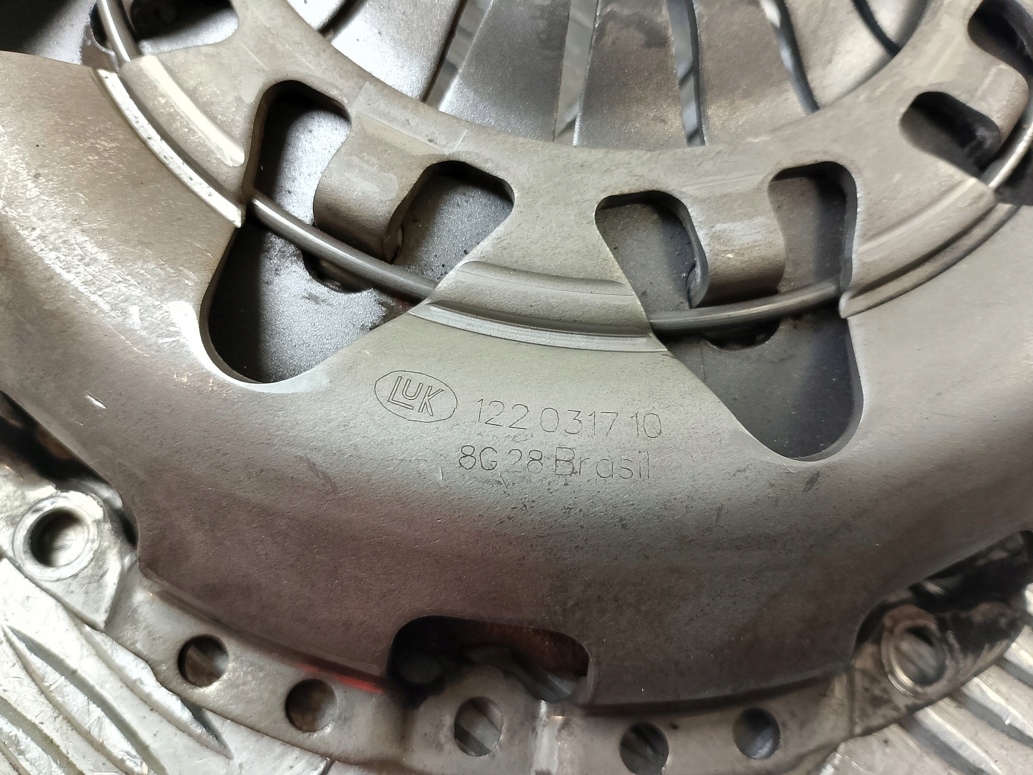 complete clutch wheel ZAMACHWE disc pressure plate VW GOLF V 5 1.6 B