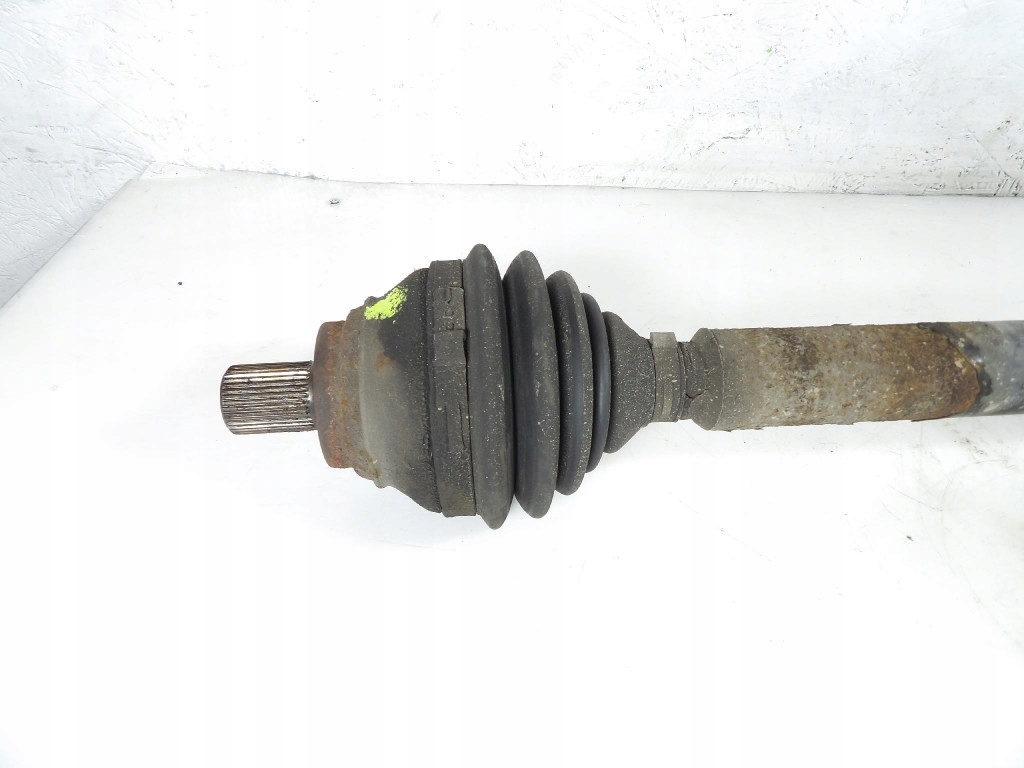VW PASSAT B6 2.0TDI MANUAL semi-axis right front