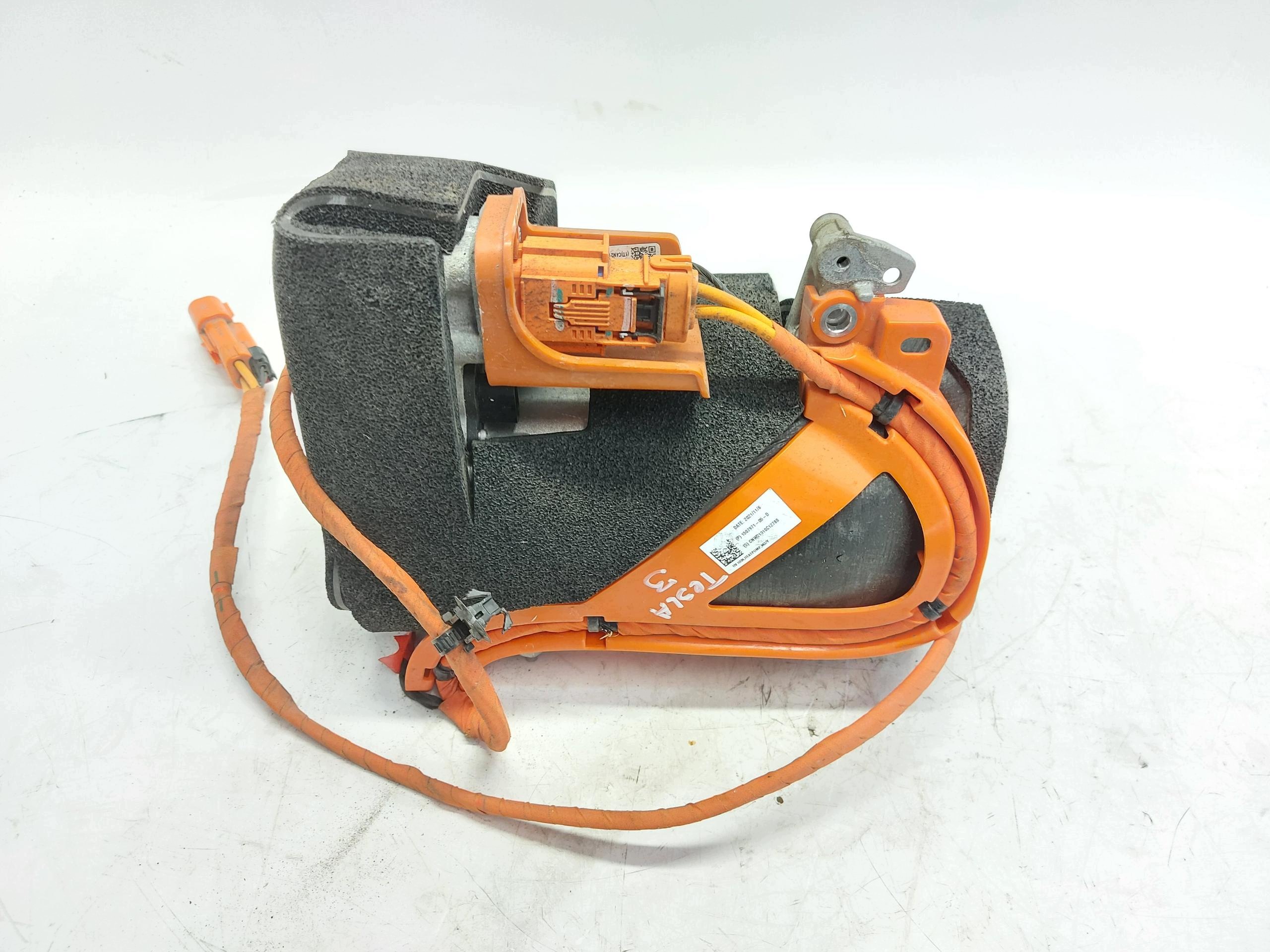 TESLA MODEL 3 2022r compressor; compressor of the air conditioning 1507971-05-D