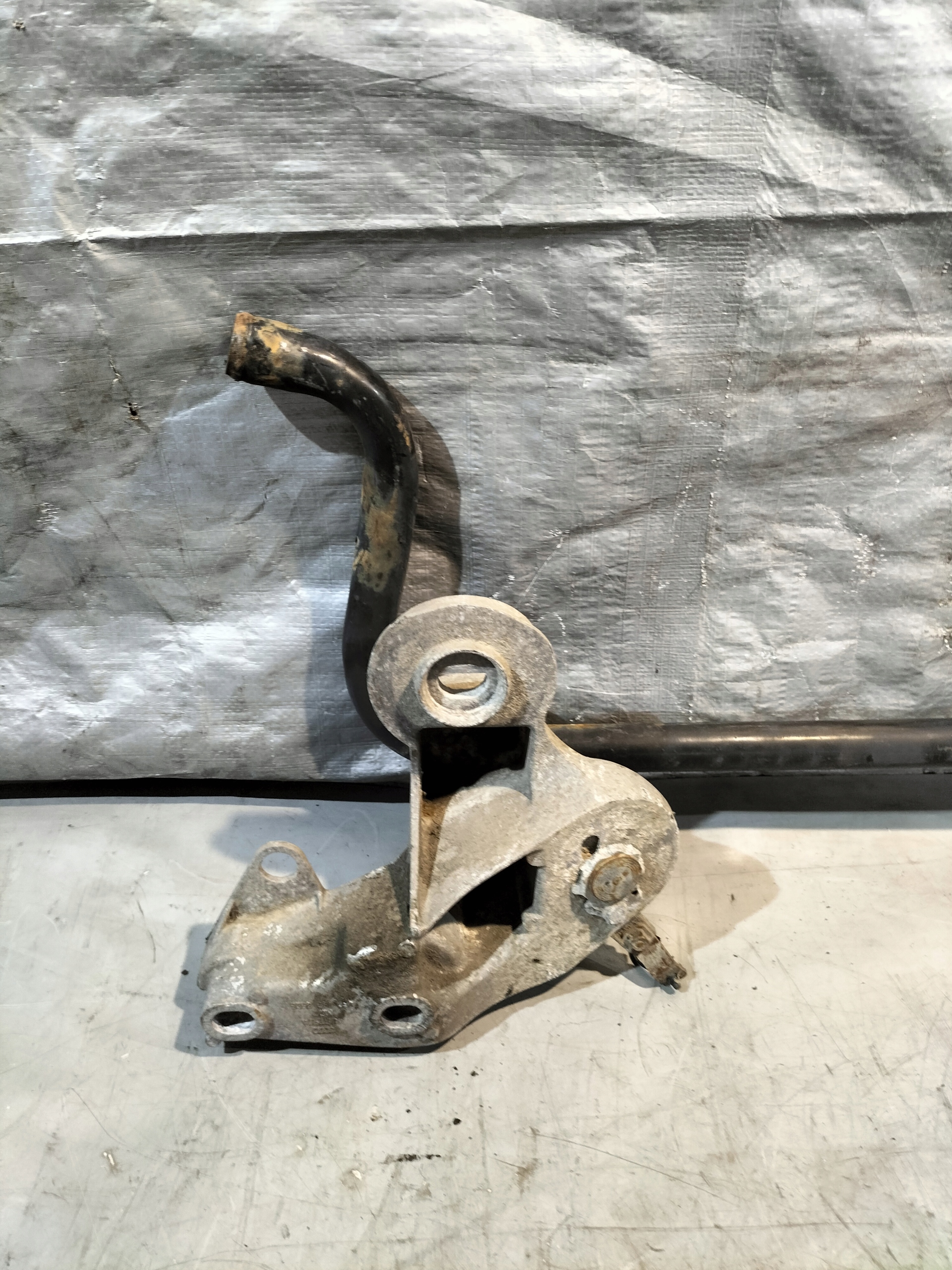 AUDI A6 C5 2.8B stabilizer rod front