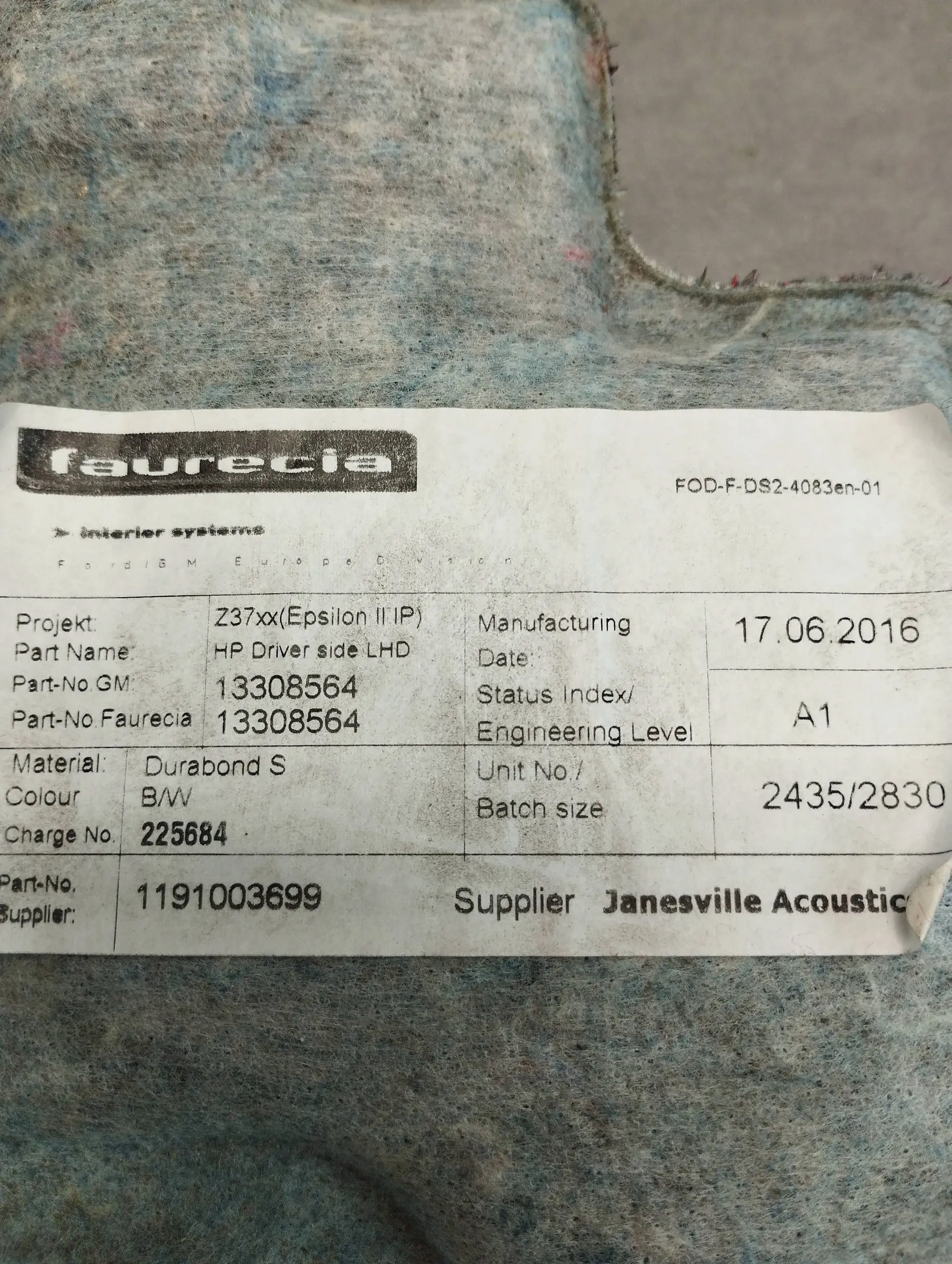 Opel Insignia A Blende Abdeckung unter DESKE 13308564