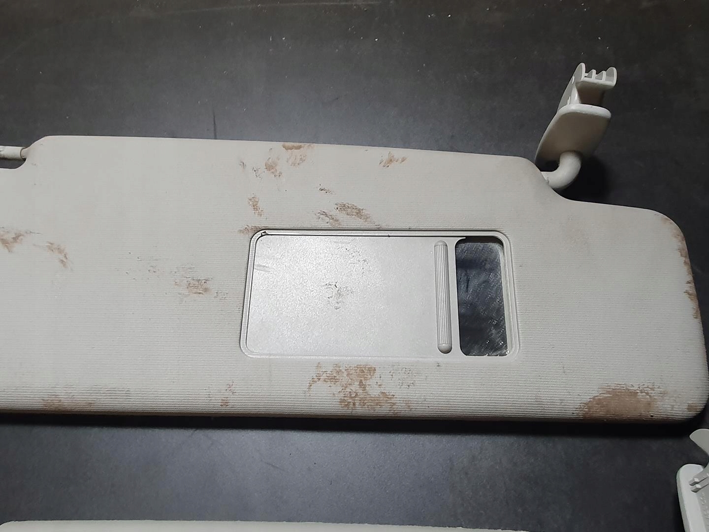 SKODA FABIA I универсал 1 под комплект 2 Штуки оригинал