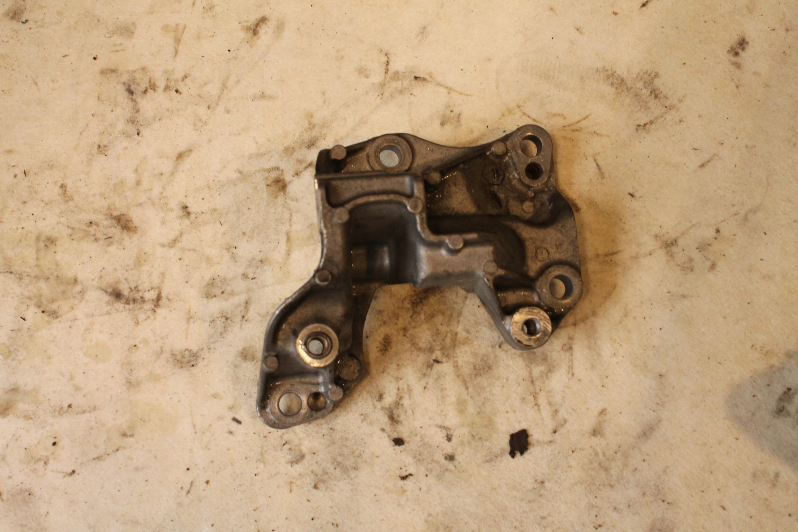 supporto staffa OPEL 9812038180