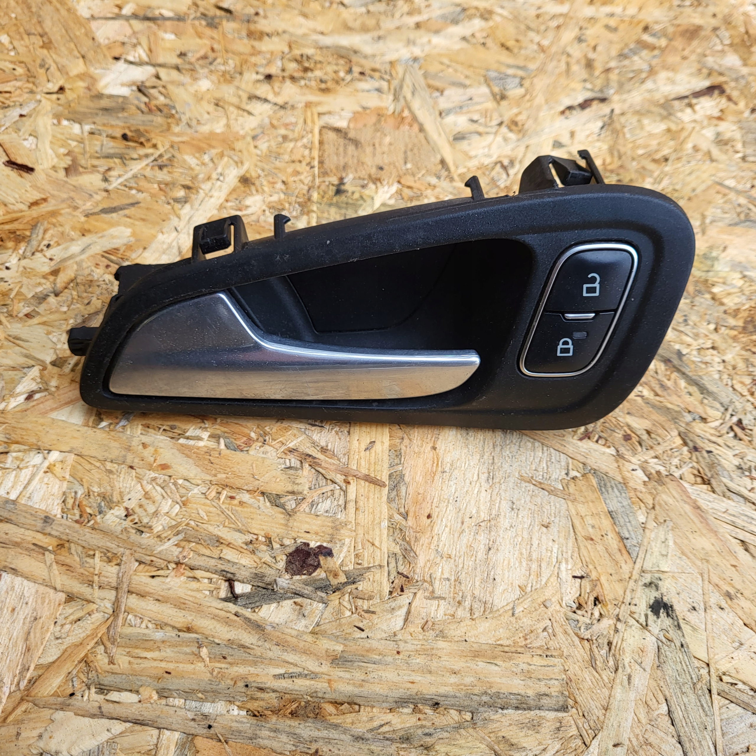 FORD FOCUS MK3 15-18R LIFT handle inner button left front