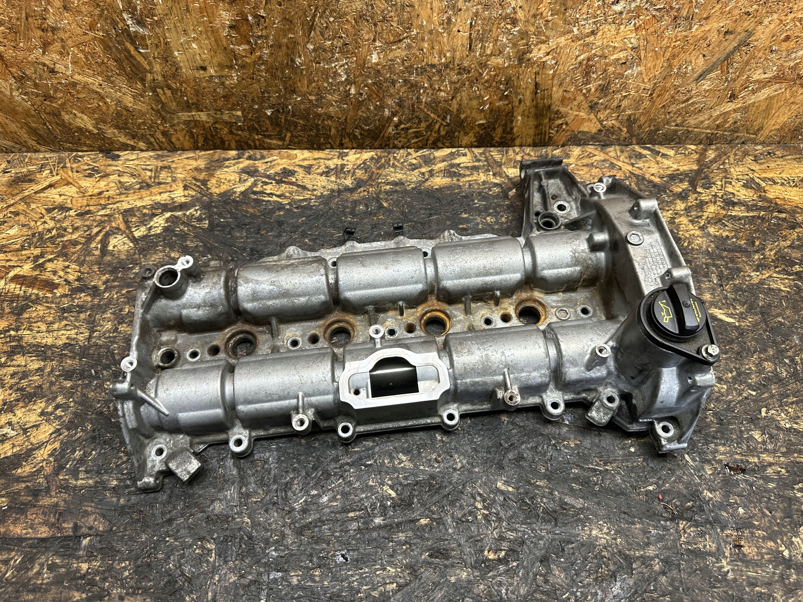 Pokrywa Wałki Rozrządu FORD 2.0 ECOBLUE GK2Q-6E262-AD