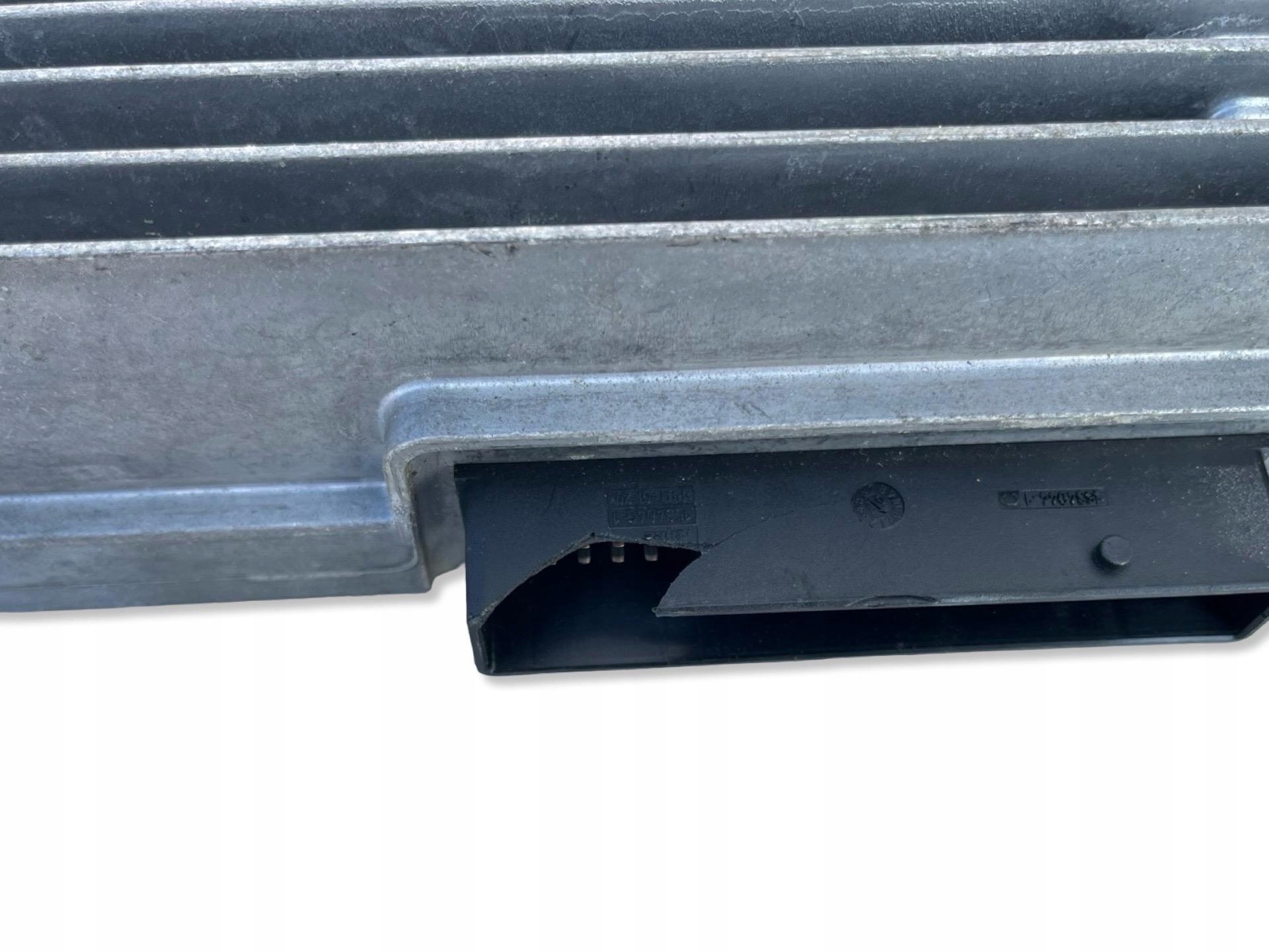 amplifier radia Audi A4 B8 2008 8T0035223J