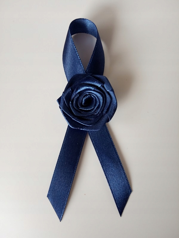 PR19 * Przypinka butonierka na ślub studniówkę Kolor dominujący odcienie niebieskiego