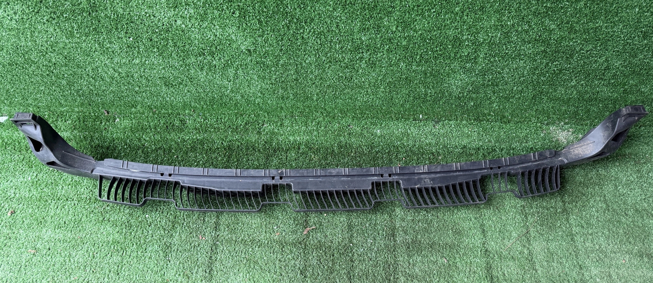 VW GOLF SPORTSVAN bumper bracket rear part 510807863A