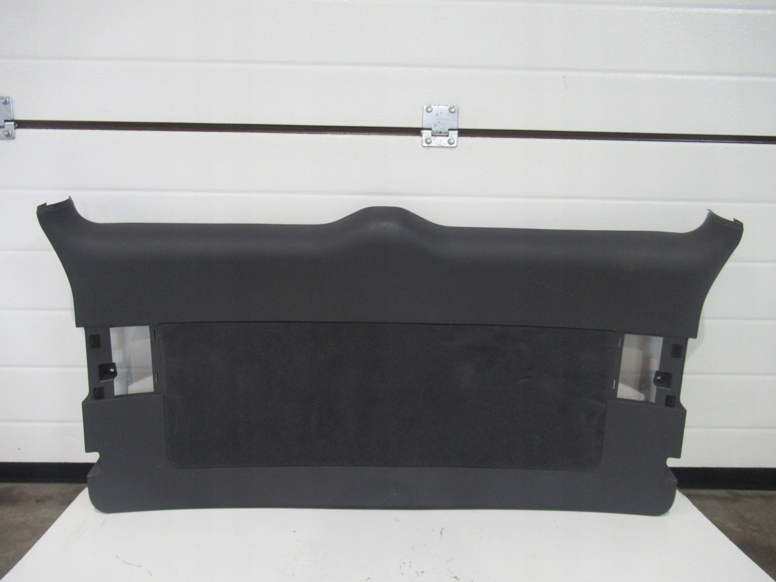 VW SHARAN and 7M3 side bonnet boot 7M3867601E