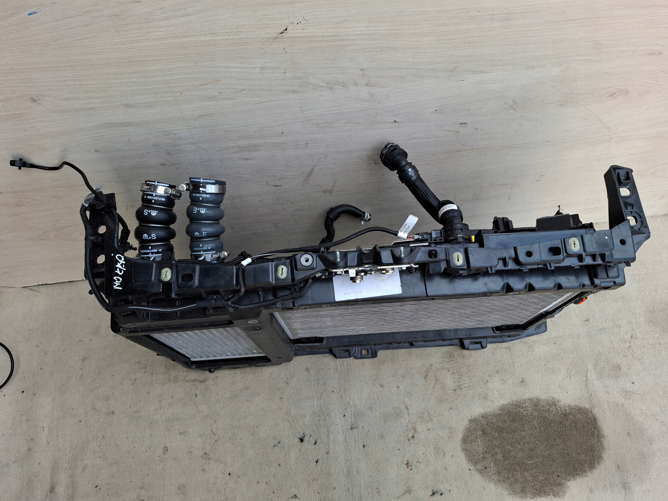 OPEL MOKKA B 1.2 THP support panel for radiators front complete radiator siders new 25r