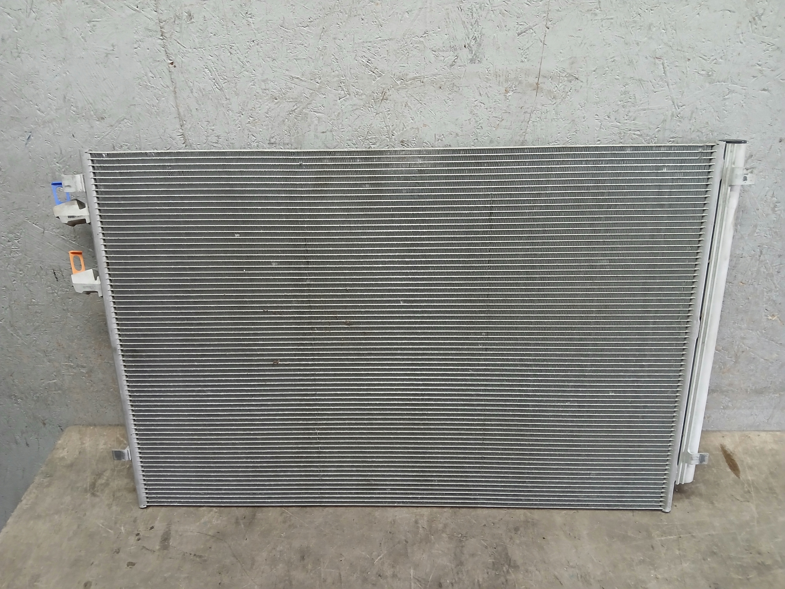 Radiateur climatisation KLIMA VW CRAFTER MAN TGE 2N0820411A