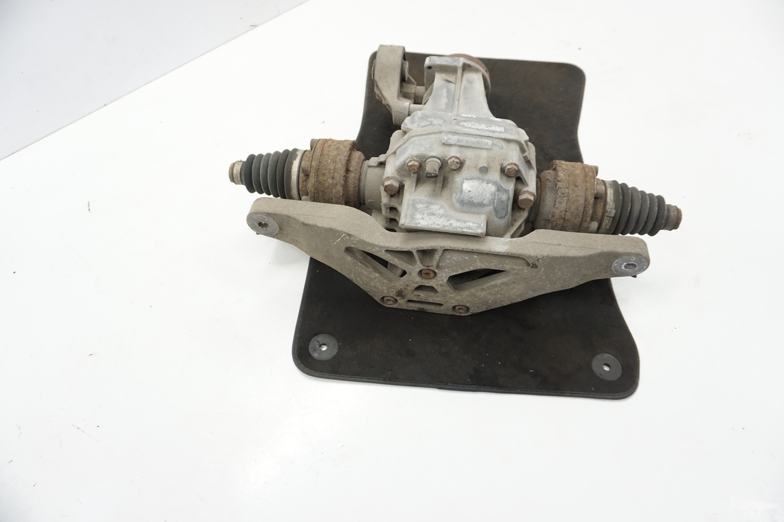 AUDI A6 C6 ДИФФЕРЕНЦИАЛЫ МОСТ ЗАД. 3tdi HNN