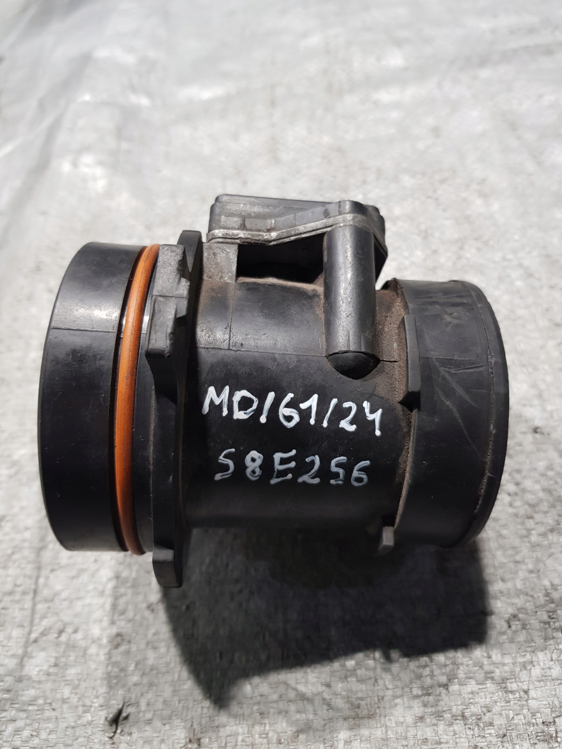 FORD MONDEO MK2 1.8 TD flow meter 97BP-12B579-AA