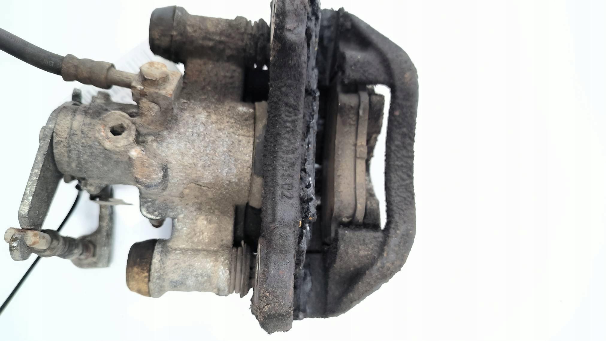 caliper brake rear part left 2.5 D RENAULT MAXITY