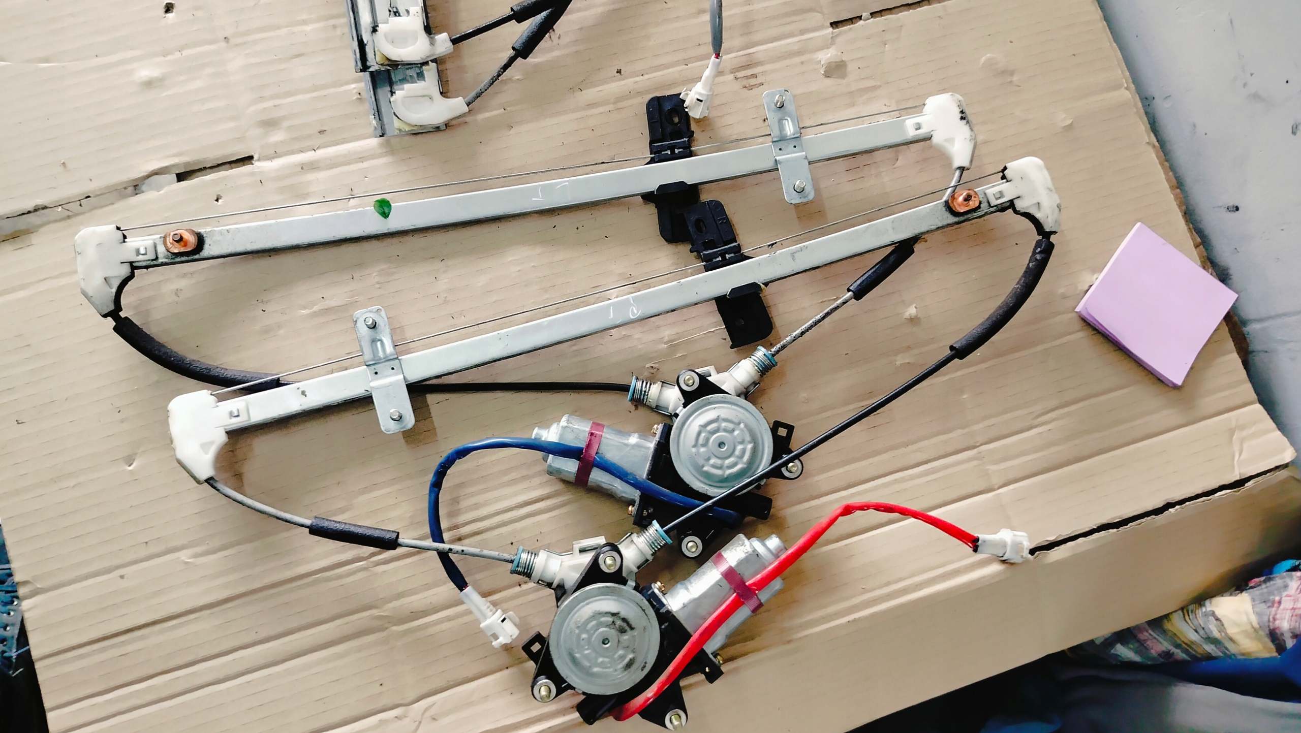 SUZUKI GRAND VITARA and 02-06 window regulator rear part left right