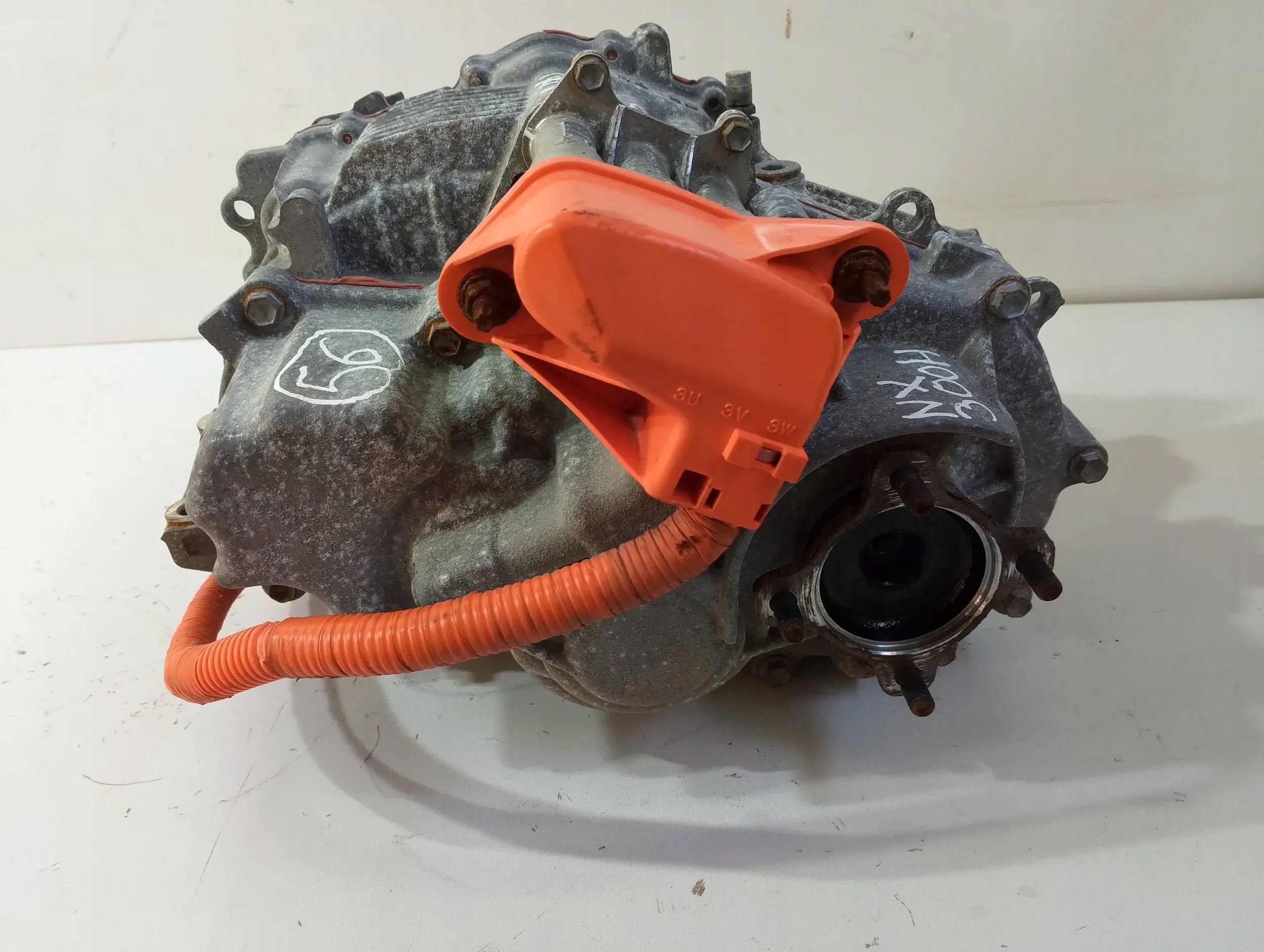 Lexus NX 300 Hybrid engine differential