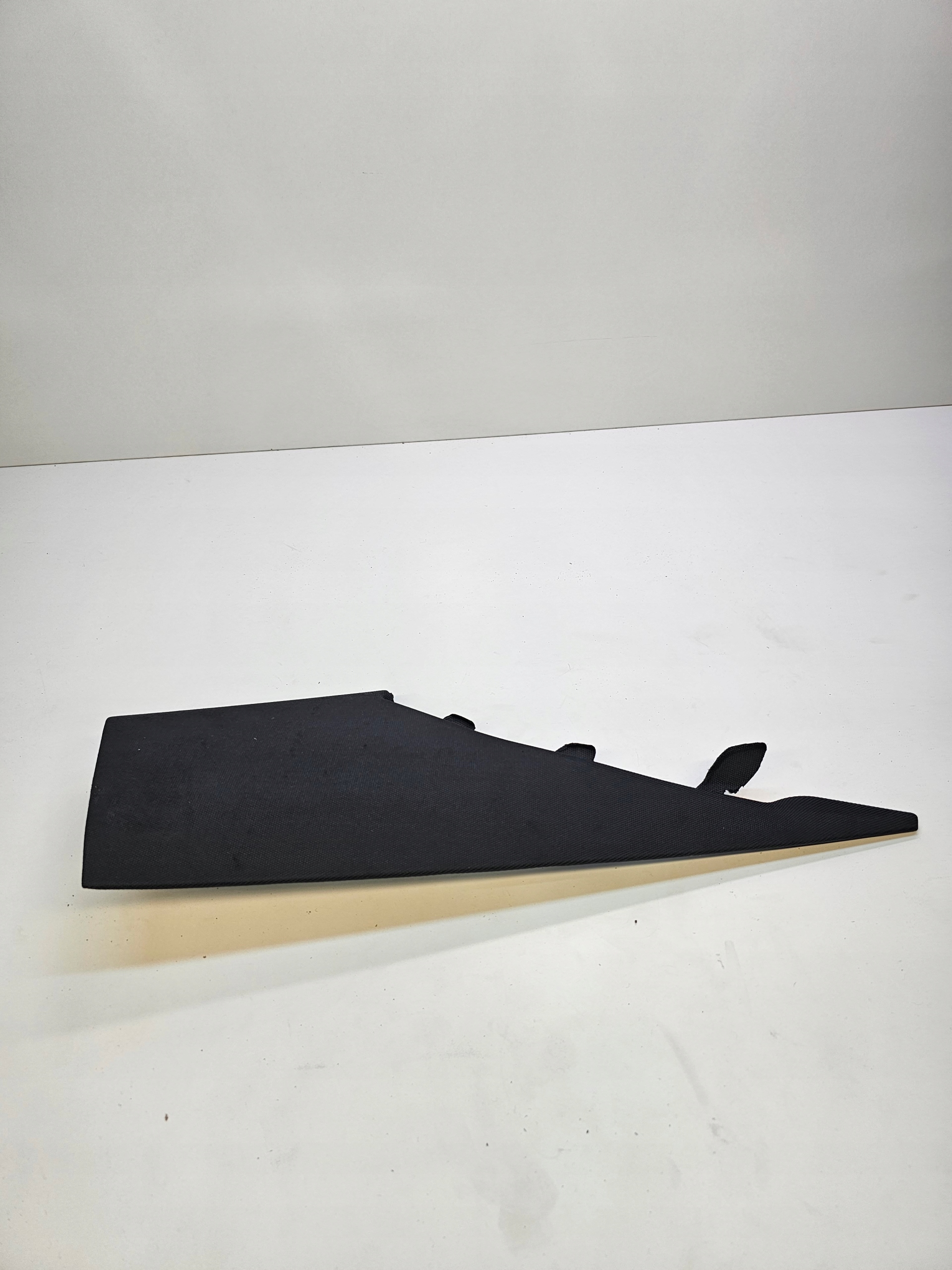 side SLUPKA left AUDI A4 B9 8W5867245