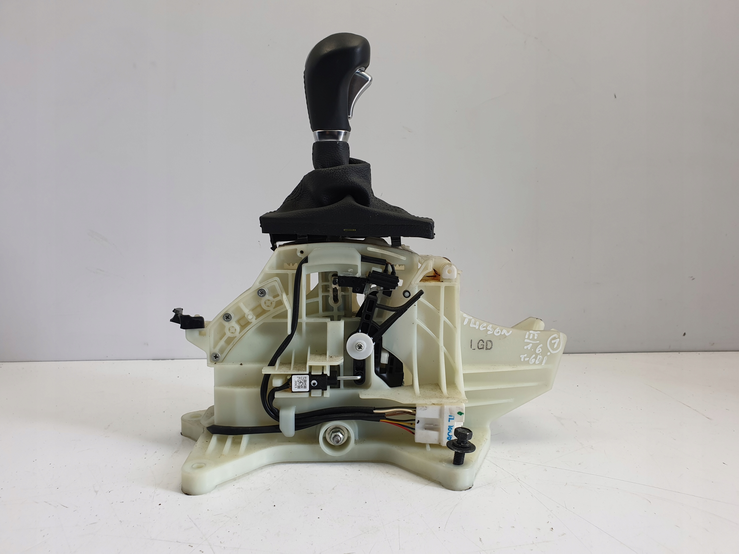 Hyundai Tucson III LEWAREK ZMIANY BIEGOW automat Engine Type Gasoline Diesel