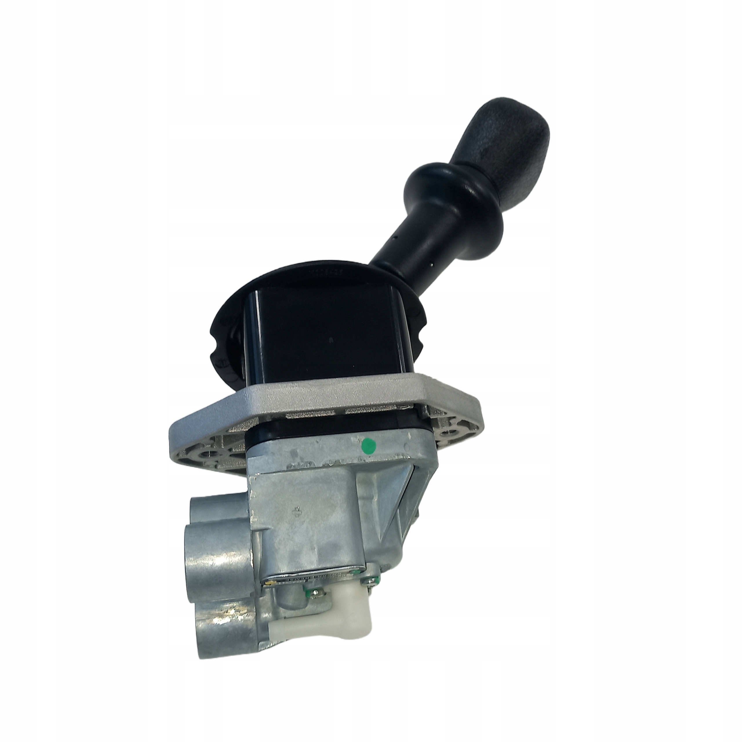 КЛАПАН РУЧНОГО ТОРМОЗА DAF OE 2231930