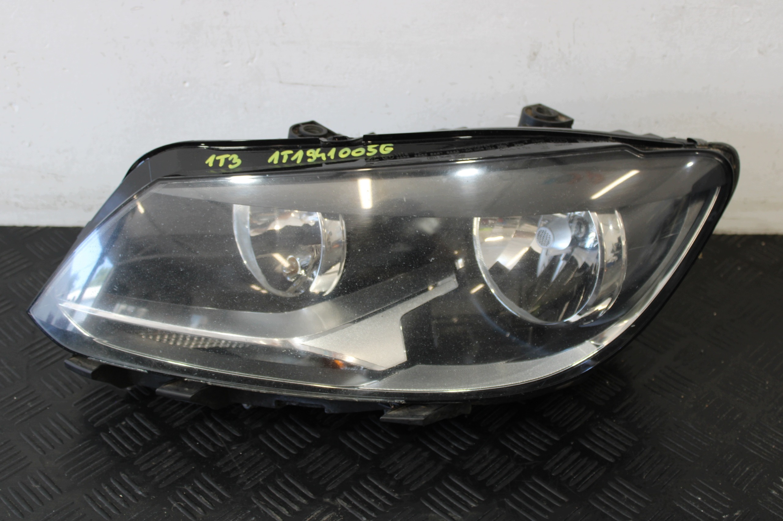 light left front 1T1941005G VW TOURAN 1T3 1T0 LIFT