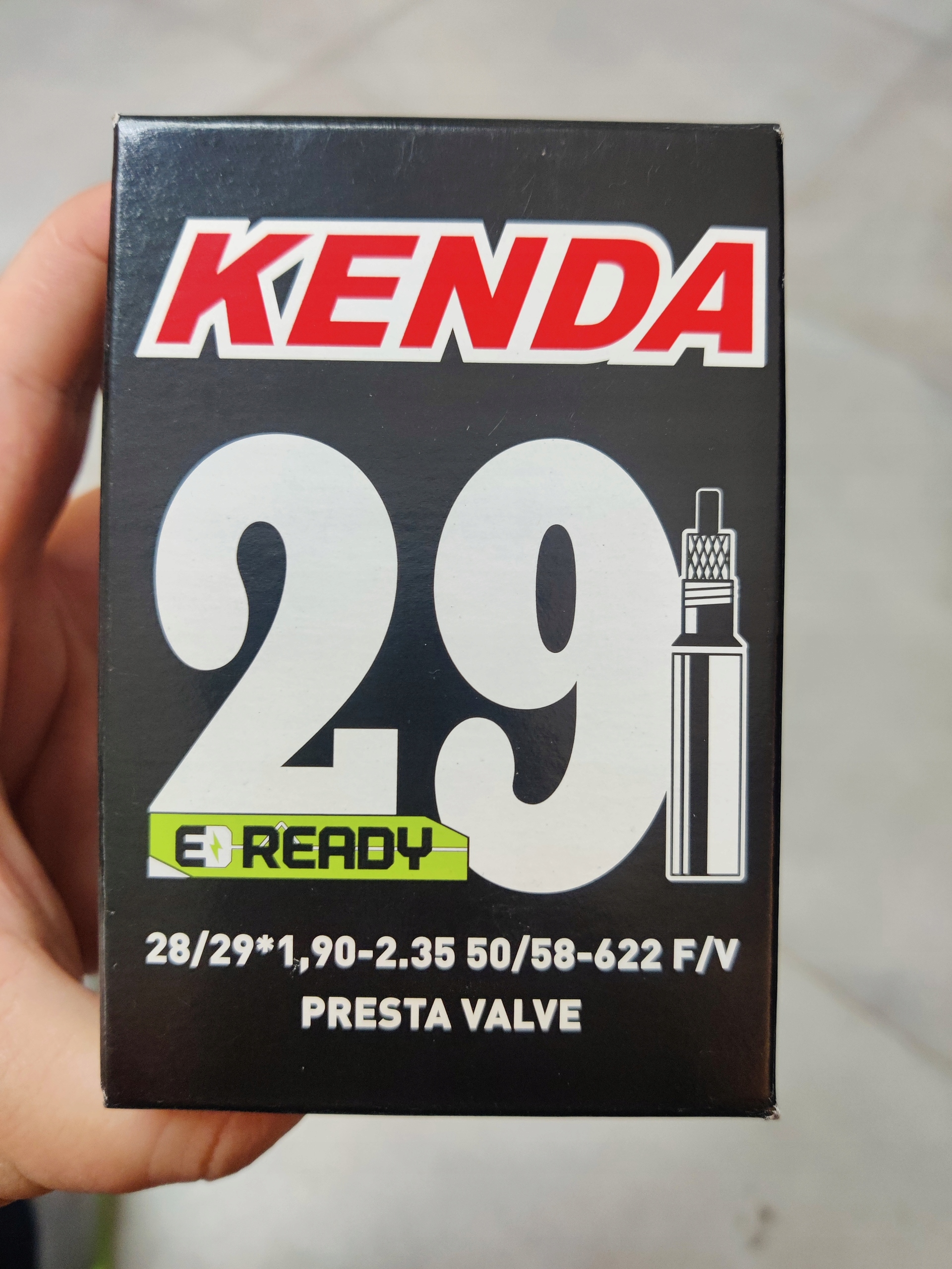 DĘTKA ROWEROWA KENDA 29 x 1.90 - 2.35 50/58-622 F/V WENTYL PRESTA 36 MM Kod producenta 516229