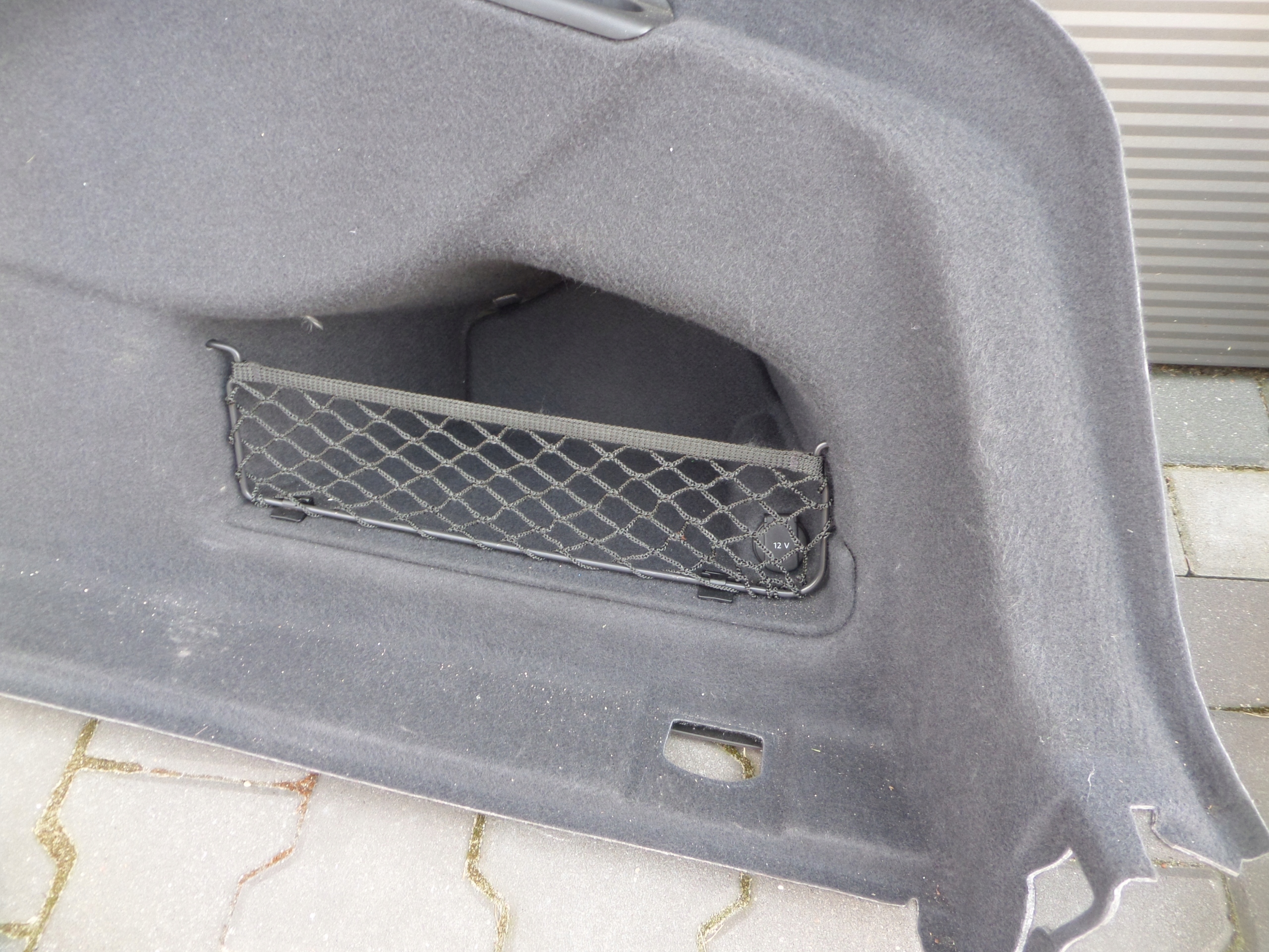 boot upholstery right Audi A6 C7 sedan OE 4G5863992D