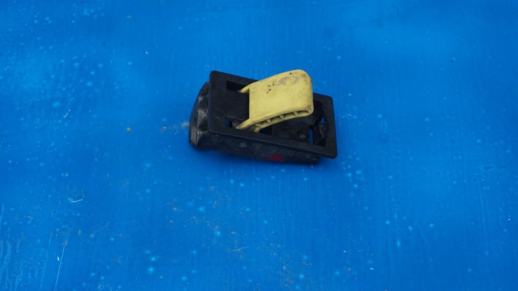 VOLVO S60 V60 XC60 II - original lock RYGIEL bonnets
