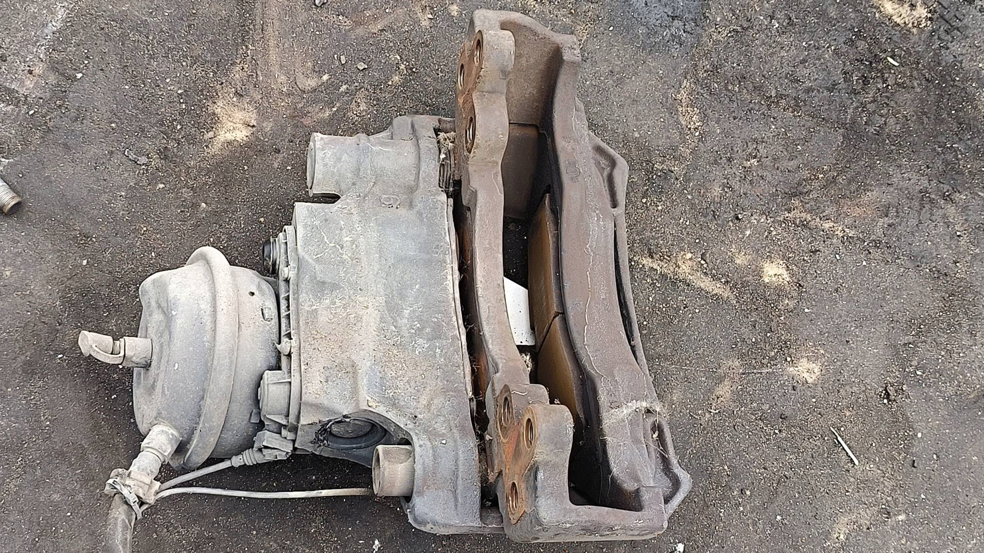 caliper brake front right IVECO STRALIS AS440ST/P LNG