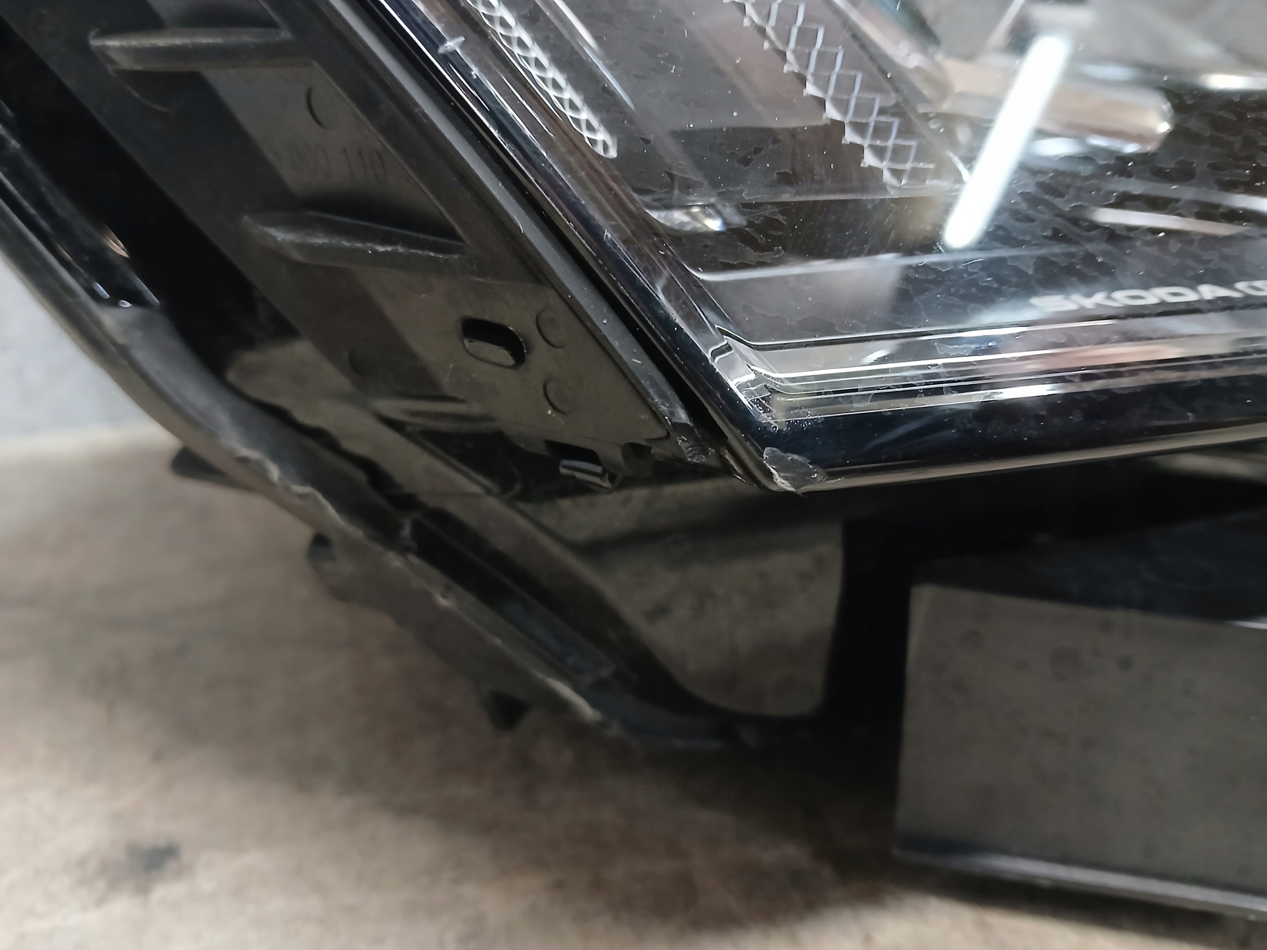 light front right SKODA OCTAVIA IV 4 LIFT 24- FULL LED 5E4941036