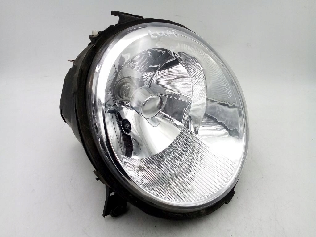 VW Lupo and light right front front EU TYC 20-5671