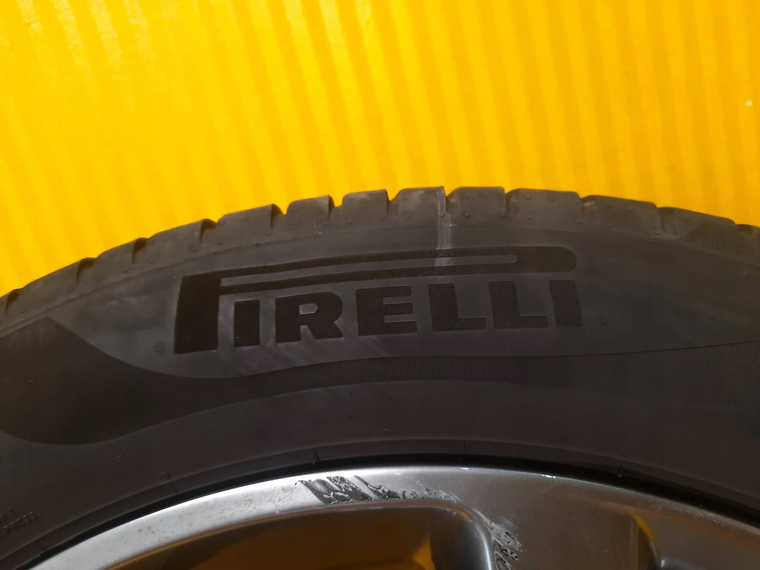 Mazda CX-3 CX-30 KOMPLET OPON Z ALUFELGAMI Rok produkcji opon 2020