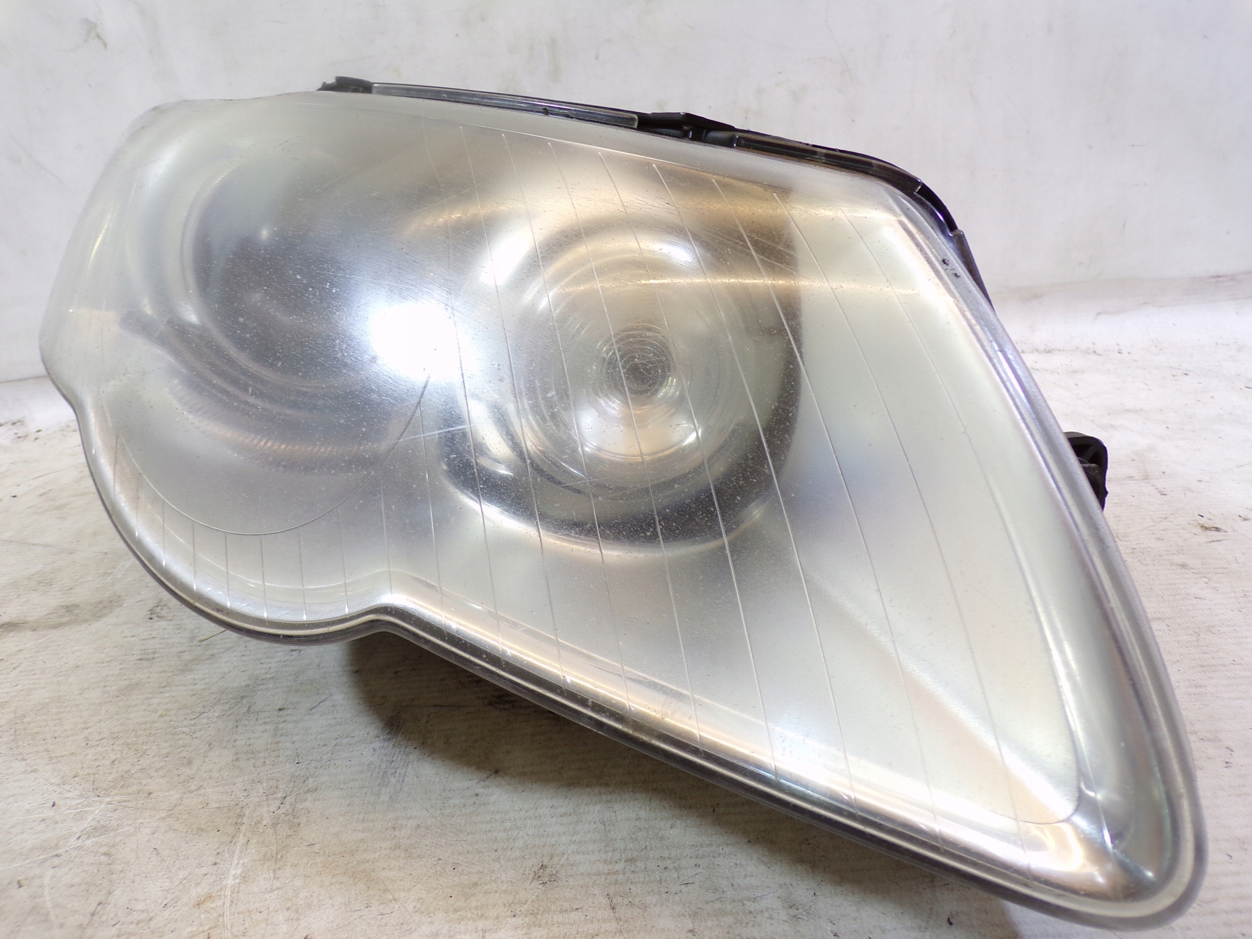 light front front right VOLKSWAGEN PASSAT B6 XENON (2)