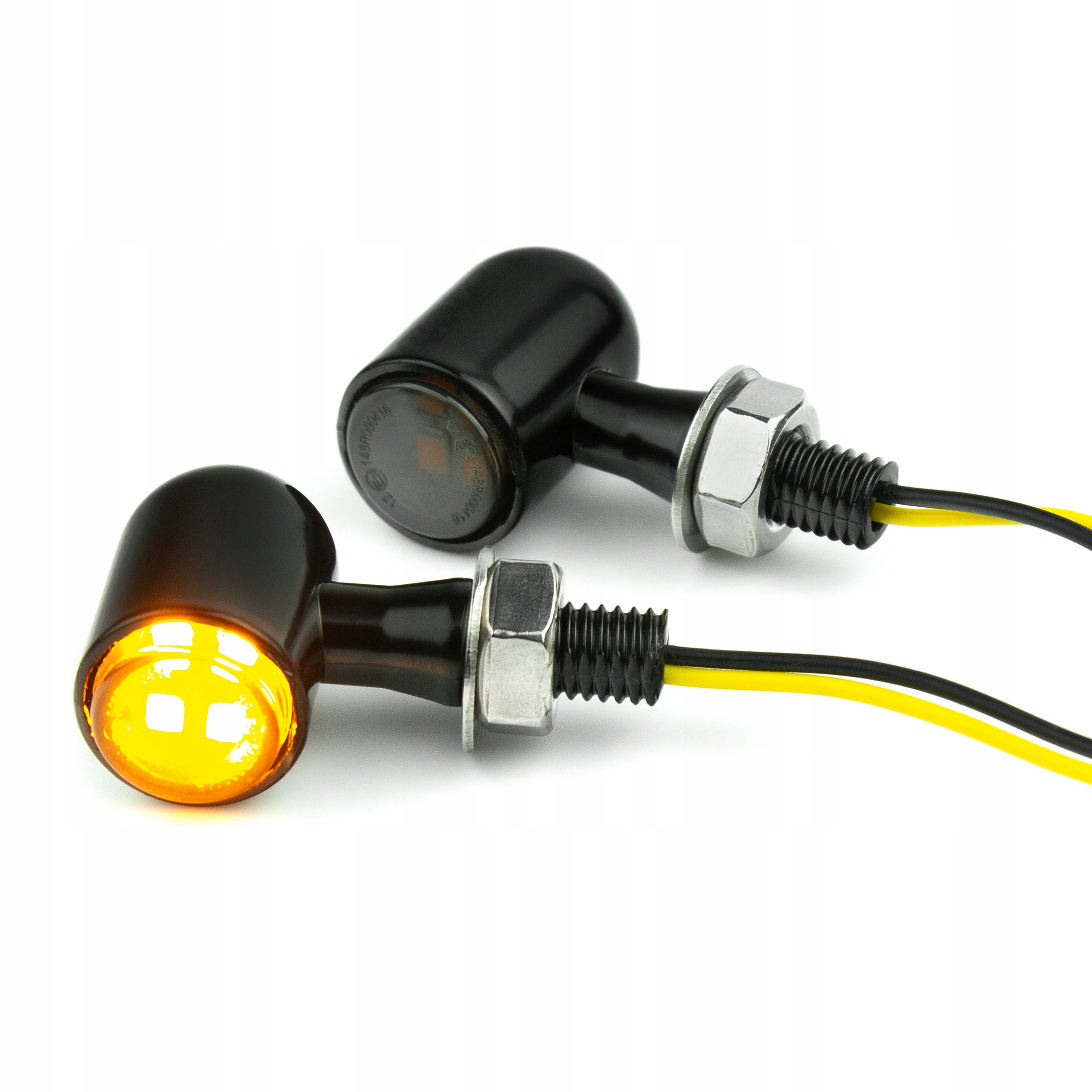 Kierunkowskazy LED 4 diody M8 uniwersalne czarne Homologacja E24 Producent RacePro