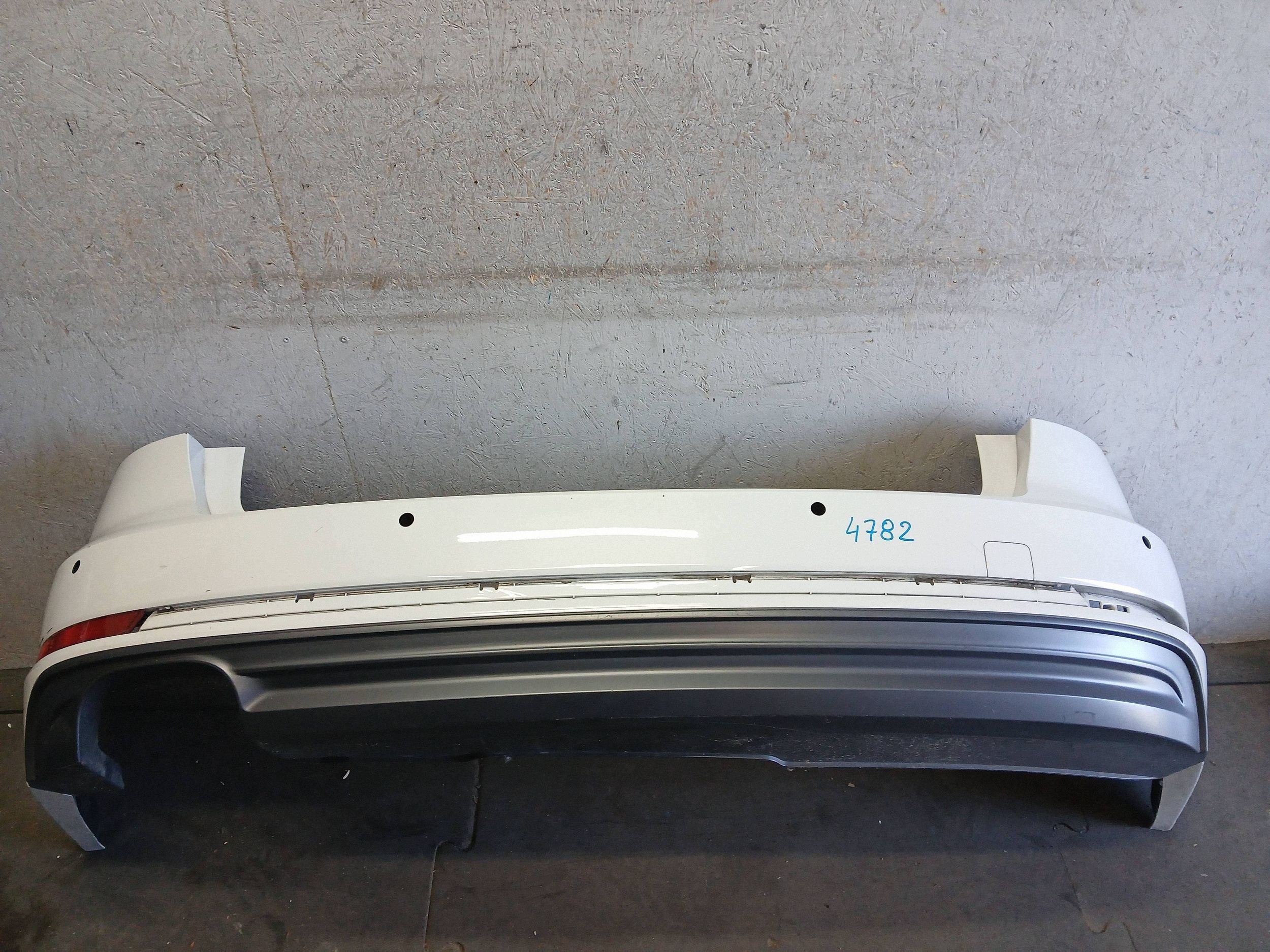 bumper rear part AUDI A4 B9 8W9 KOMBI 16-19 S LINE