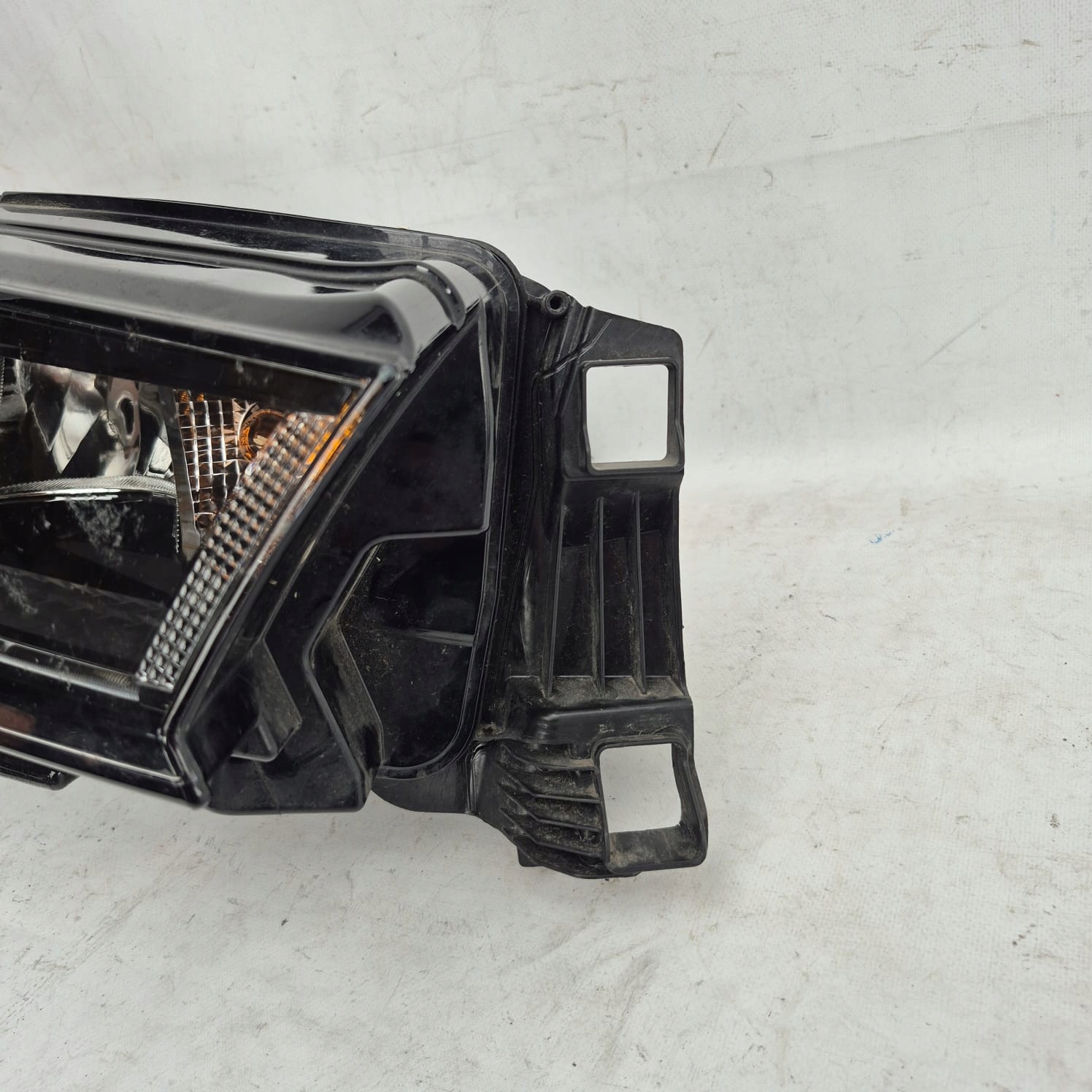 SKODA ENYAQ 5LB CRYSTAL LIGHTING FULL LED light front front right