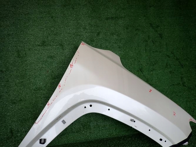 JEEP COMPASS II 17- błotnik prawy przedni przód Jakość części (zgodnie z GVO) O - oryginał z logo producenta pojazdu (OE)