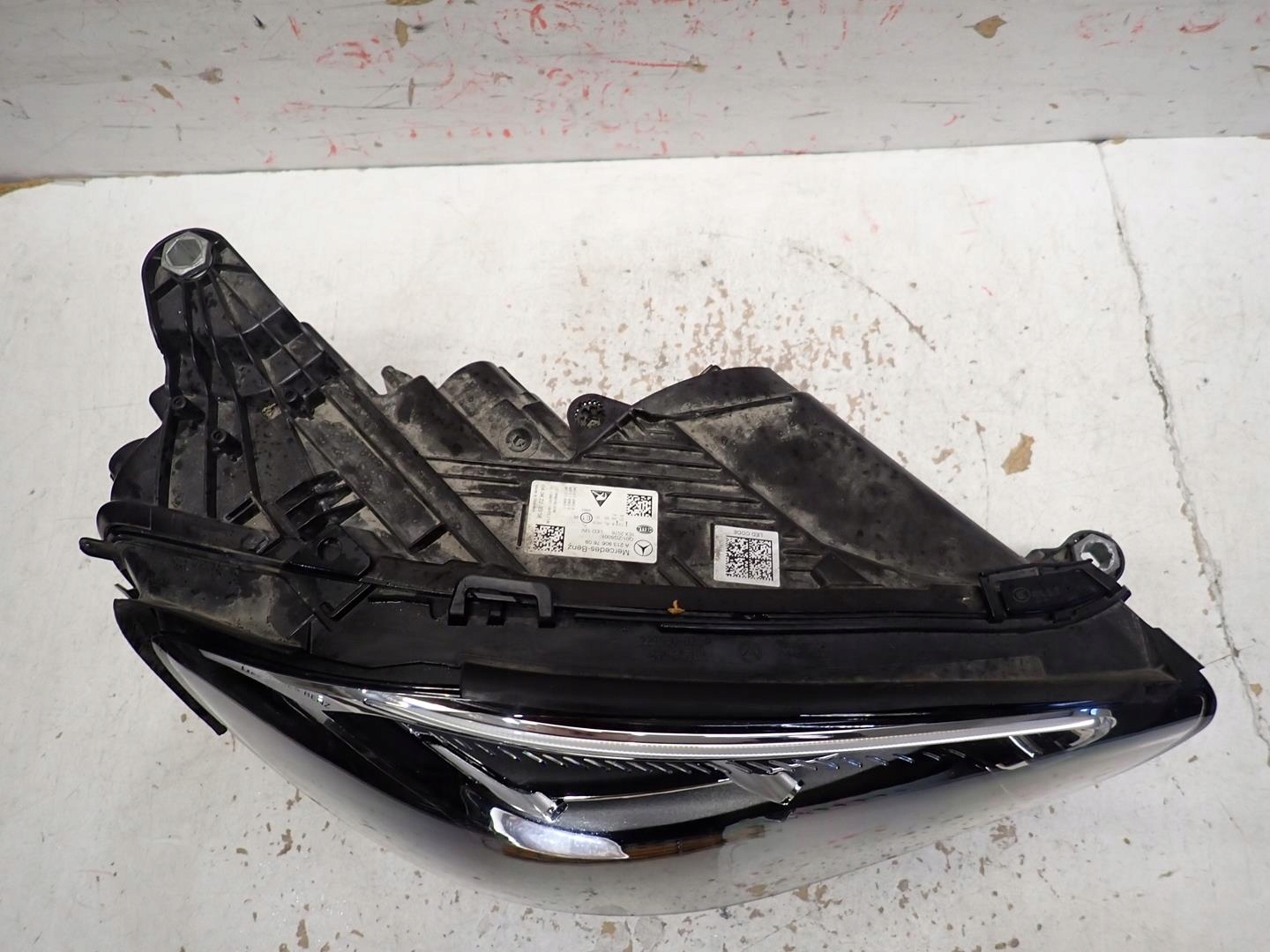 light front front right MERCEDES E-KLASA W213 LIFT 2020- A2139067609